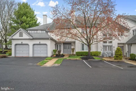 311 Chanticleer, Cherry Hill, NJ MLS: NJCD2089776