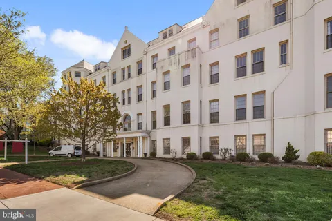 MLS: DCDC2193030