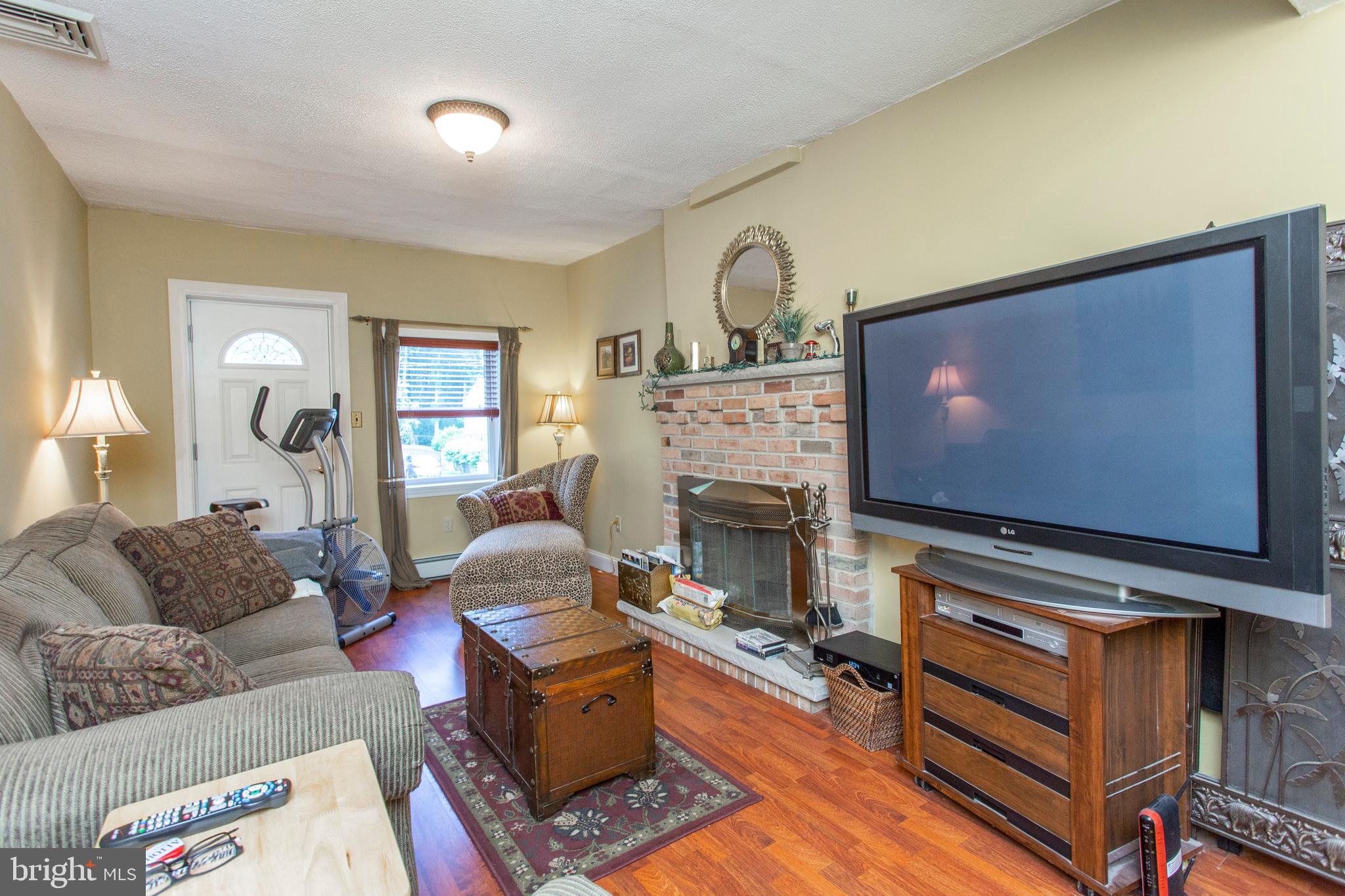 CALIFORNIAN - Residential