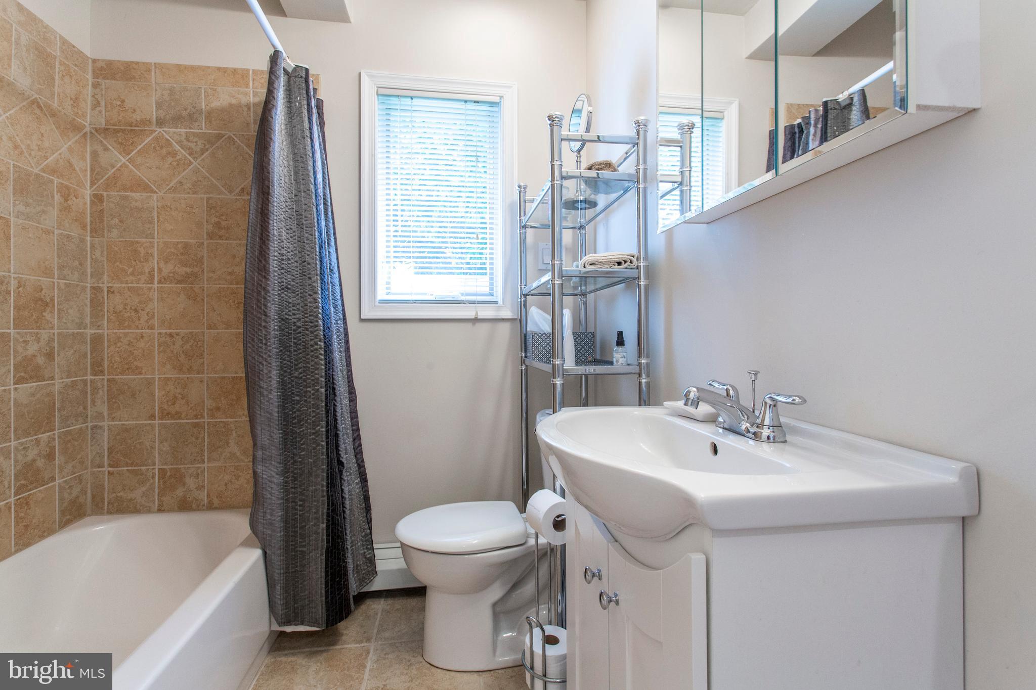 CALIFORNIAN - Residential