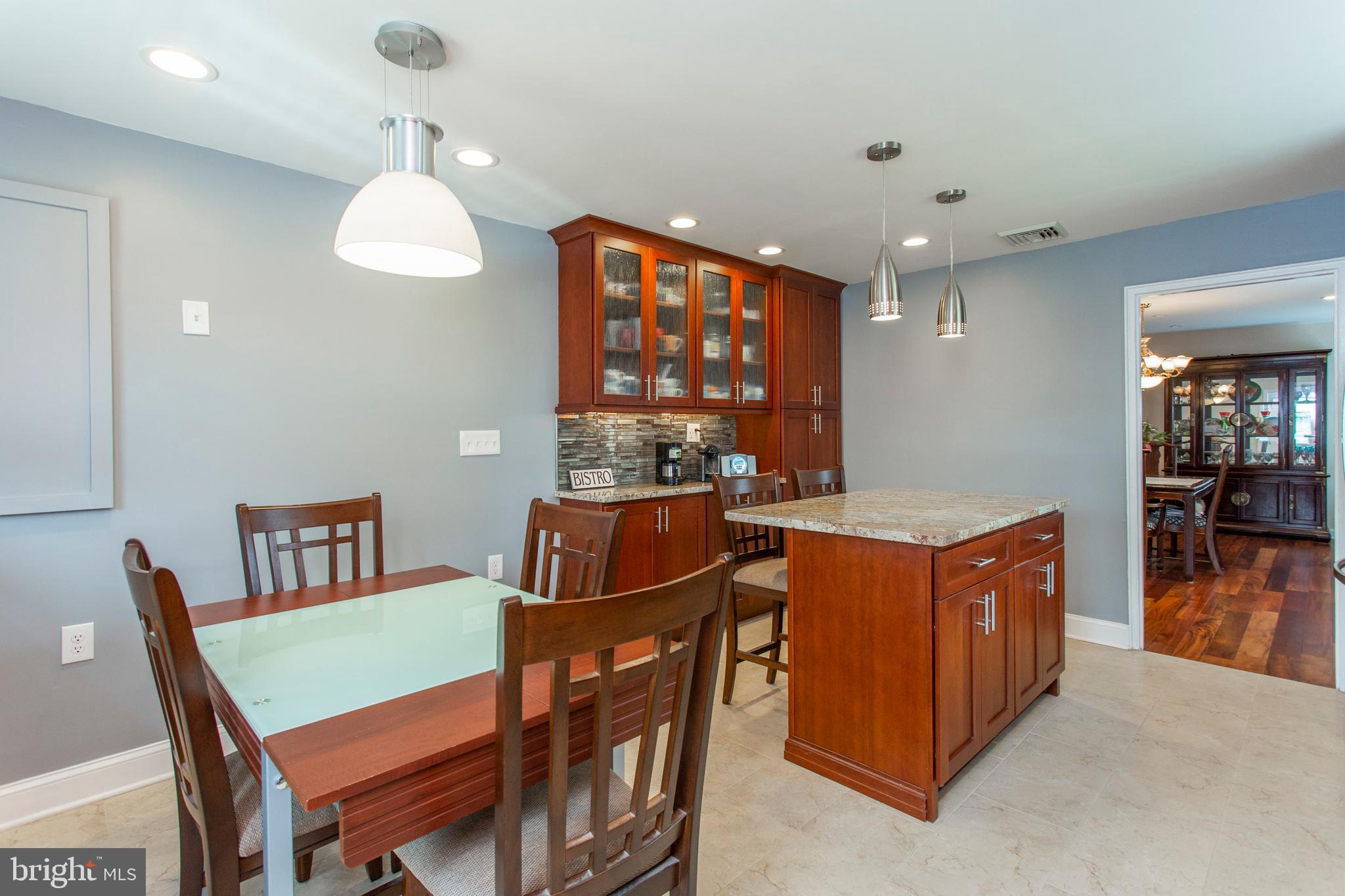 CALIFORNIAN - Residential