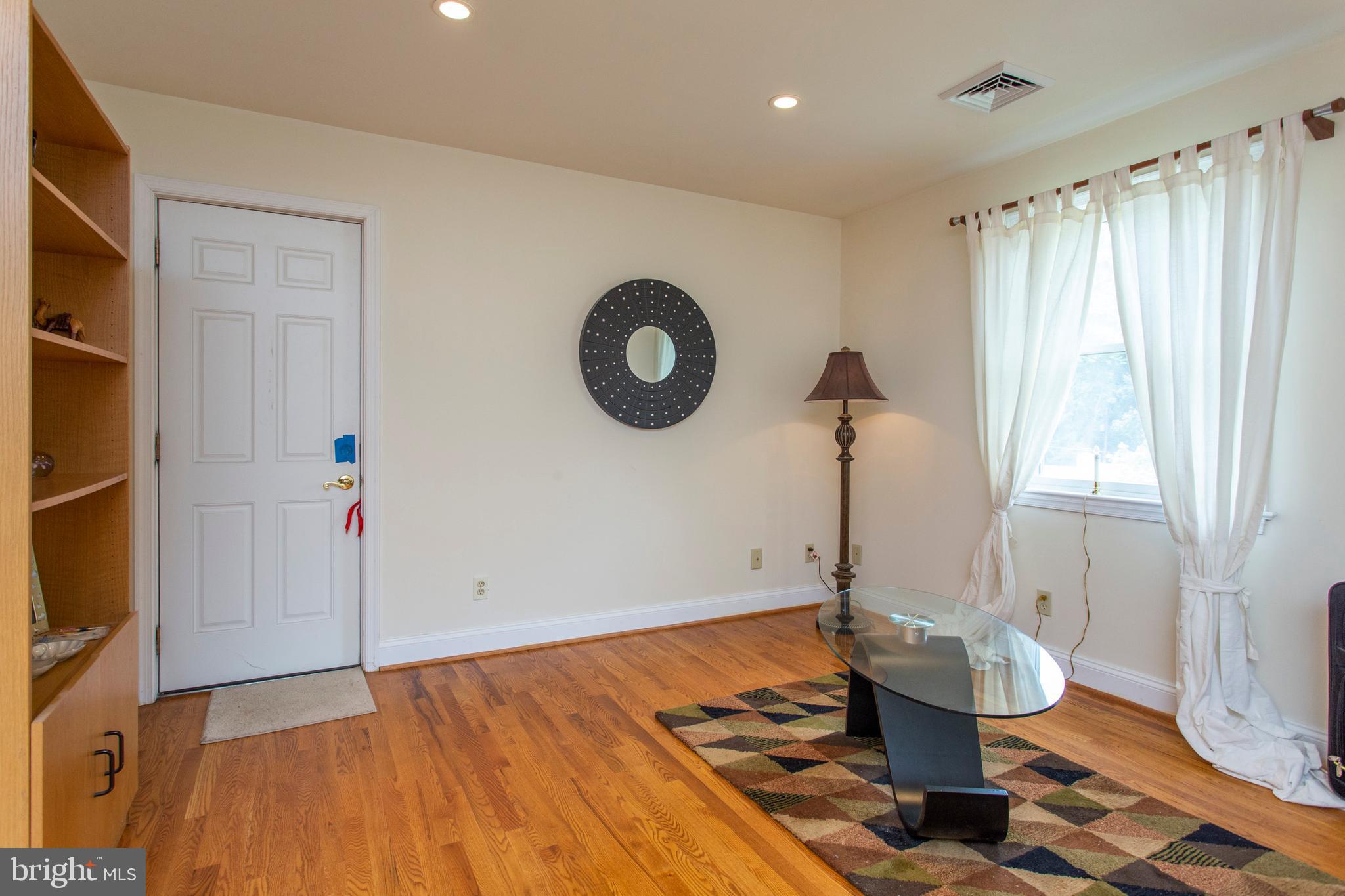 CALIFORNIAN - Residential