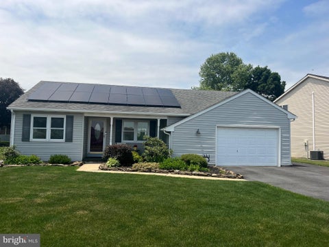 Photo of 306 Willow Lane, NEW HOLLAND, PA 17557 (MLS # PALA2089926)