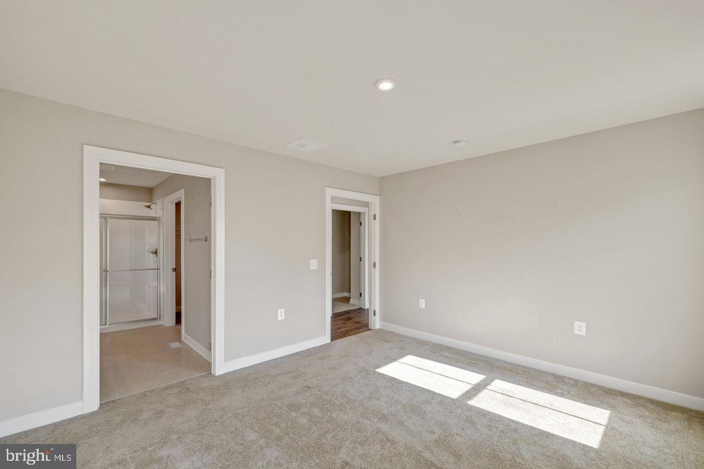 ARCADIA NORTH - Residential