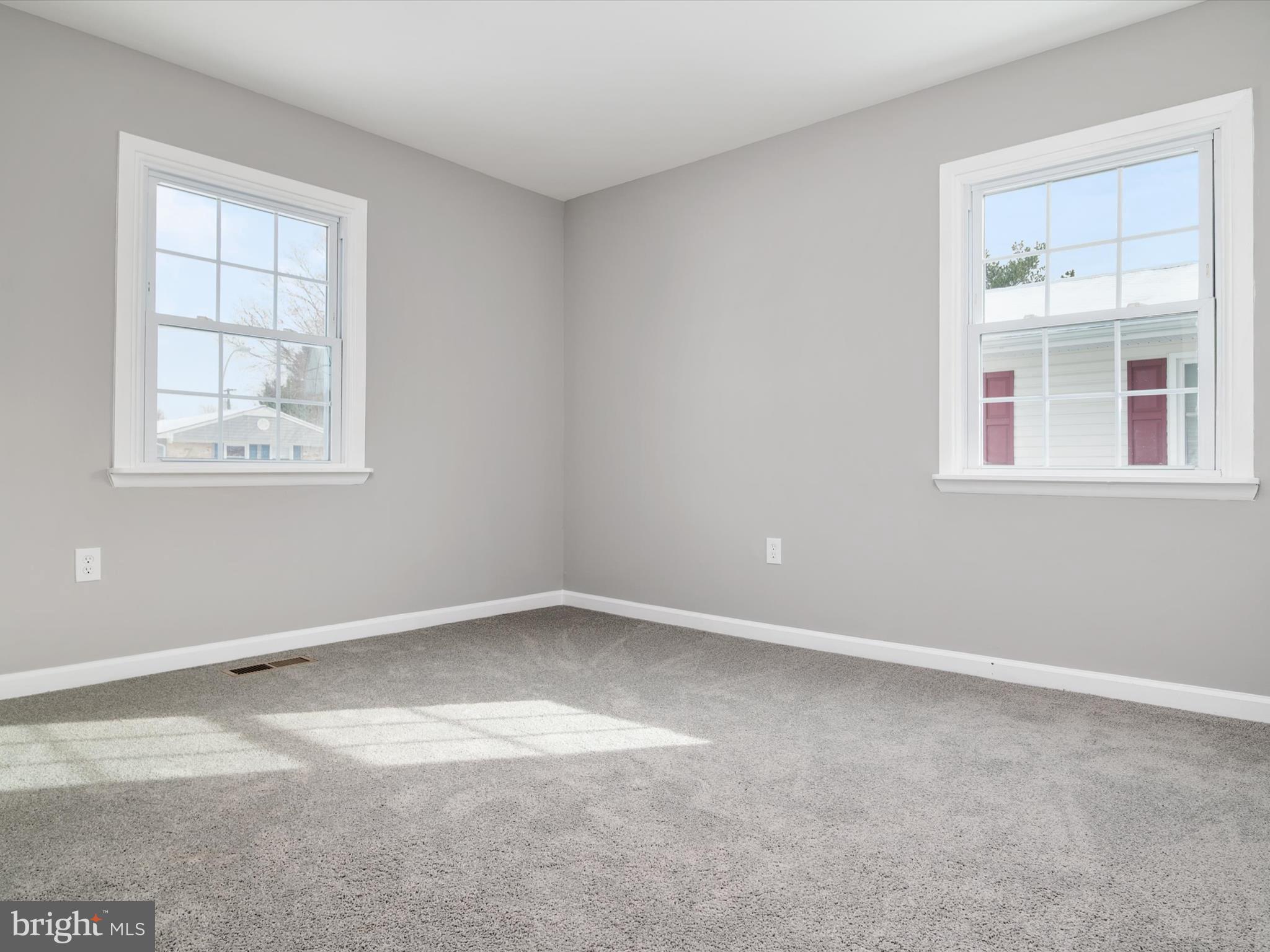 FOXHILL AT BELAIR - Residential