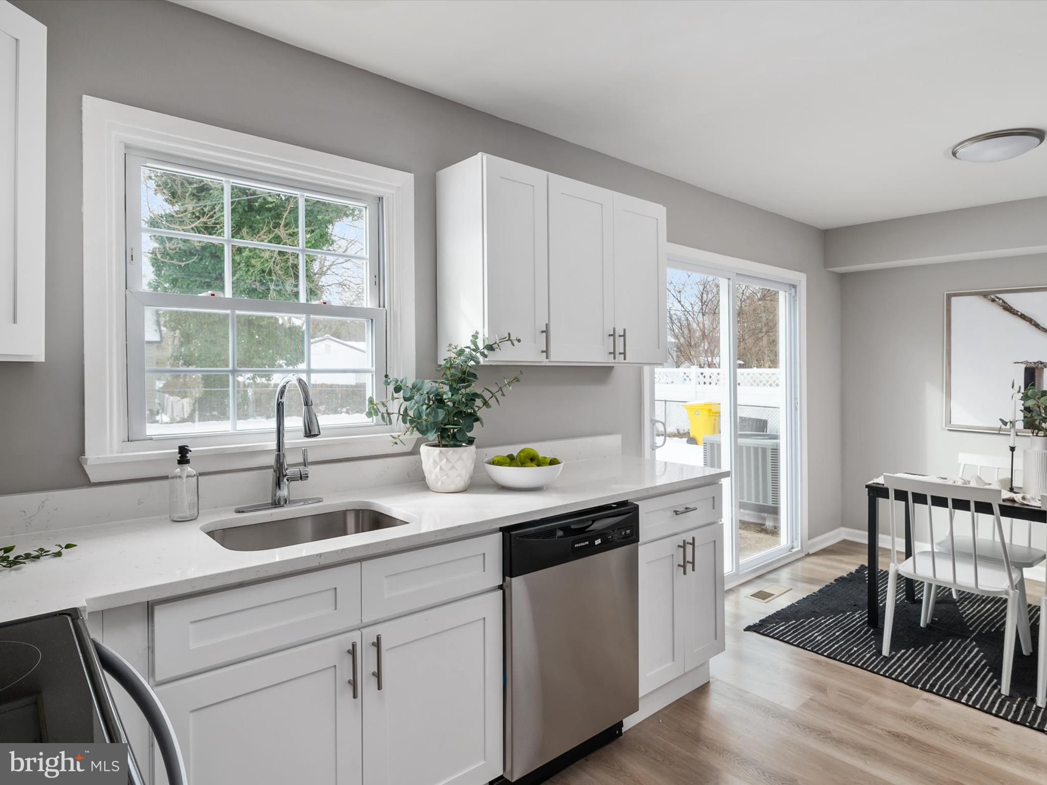 FOXHILL AT BELAIR - Residential