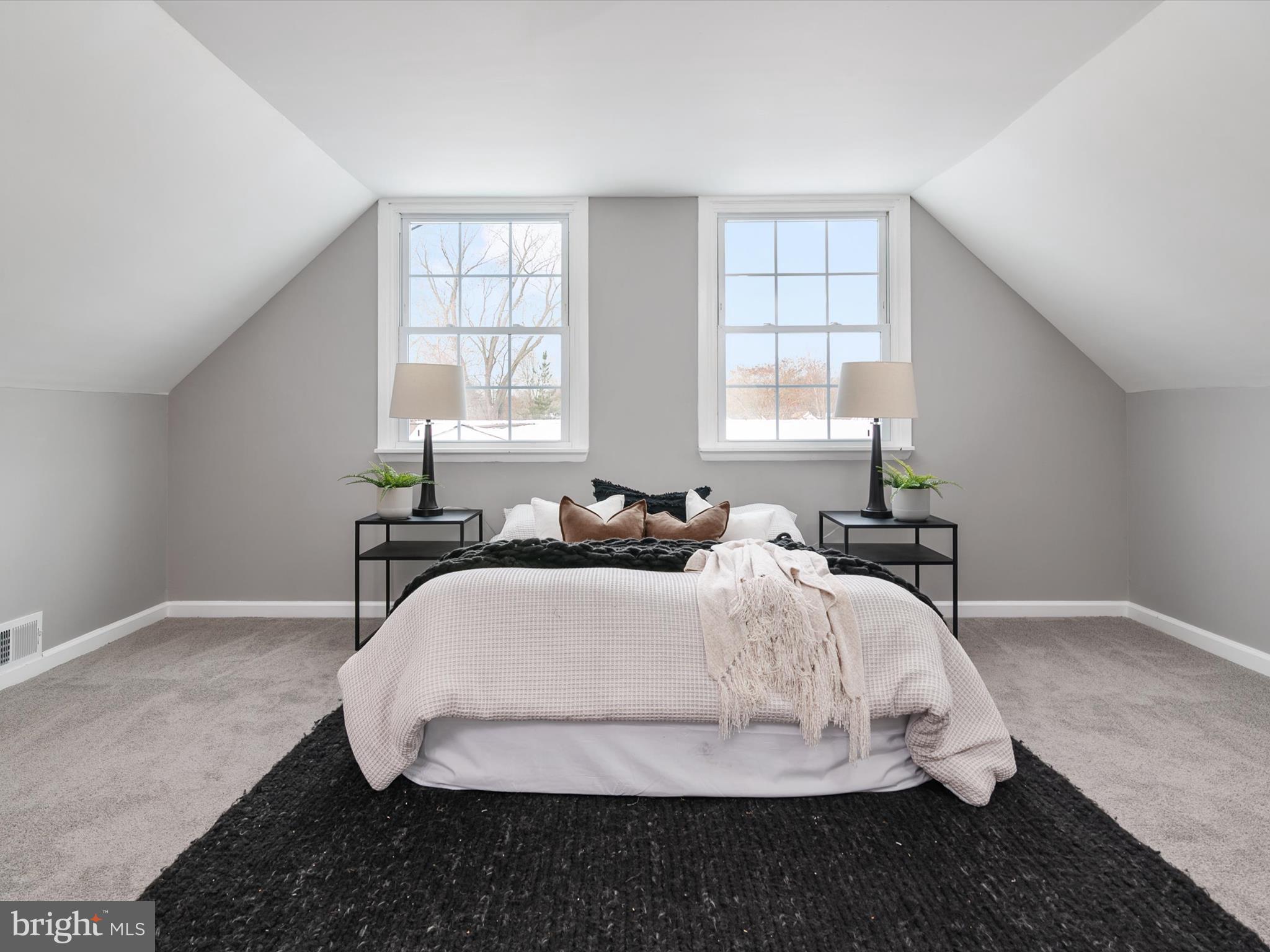 FOXHILL AT BELAIR - Residential