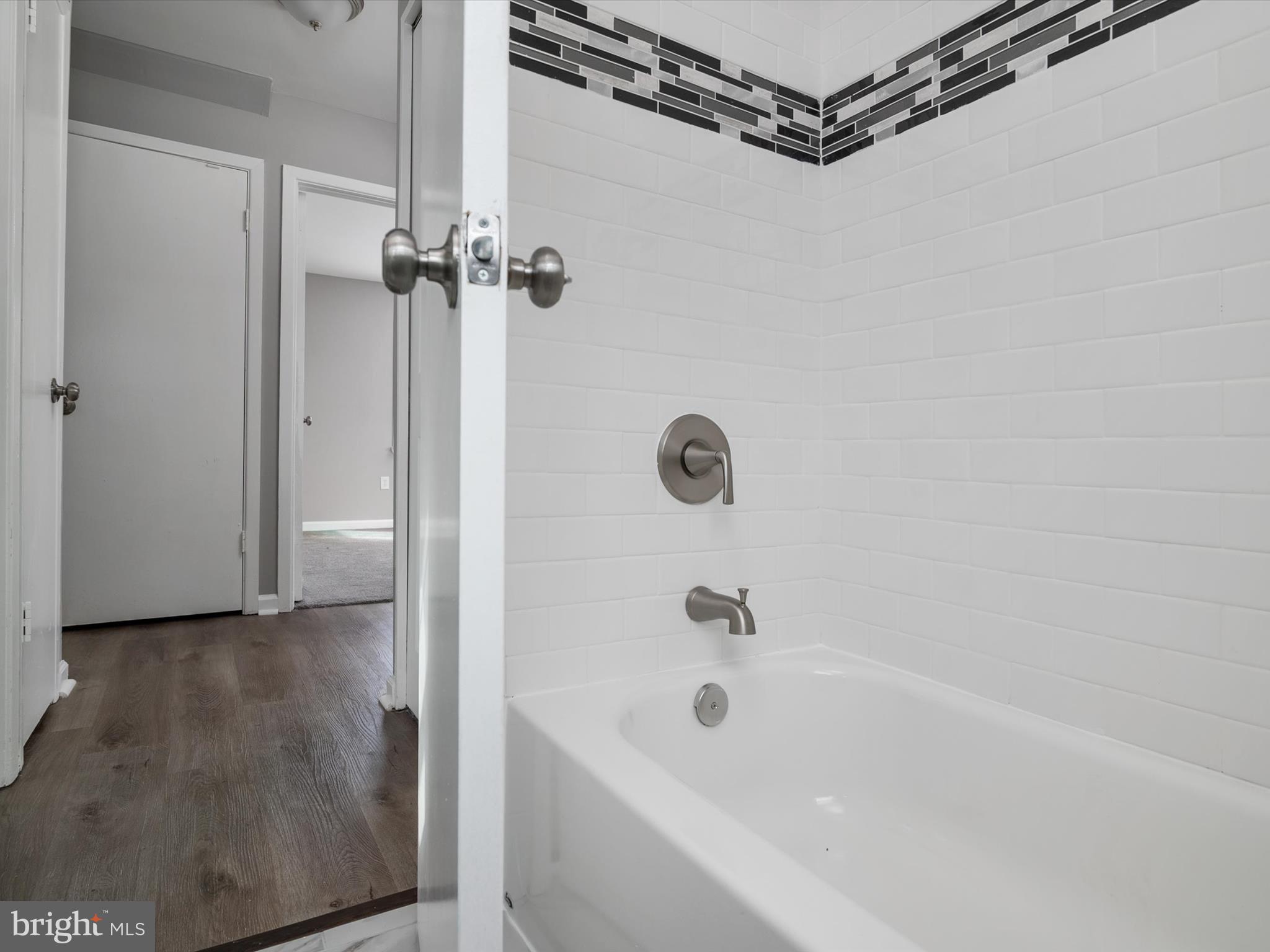 FOXHILL AT BELAIR - Residential