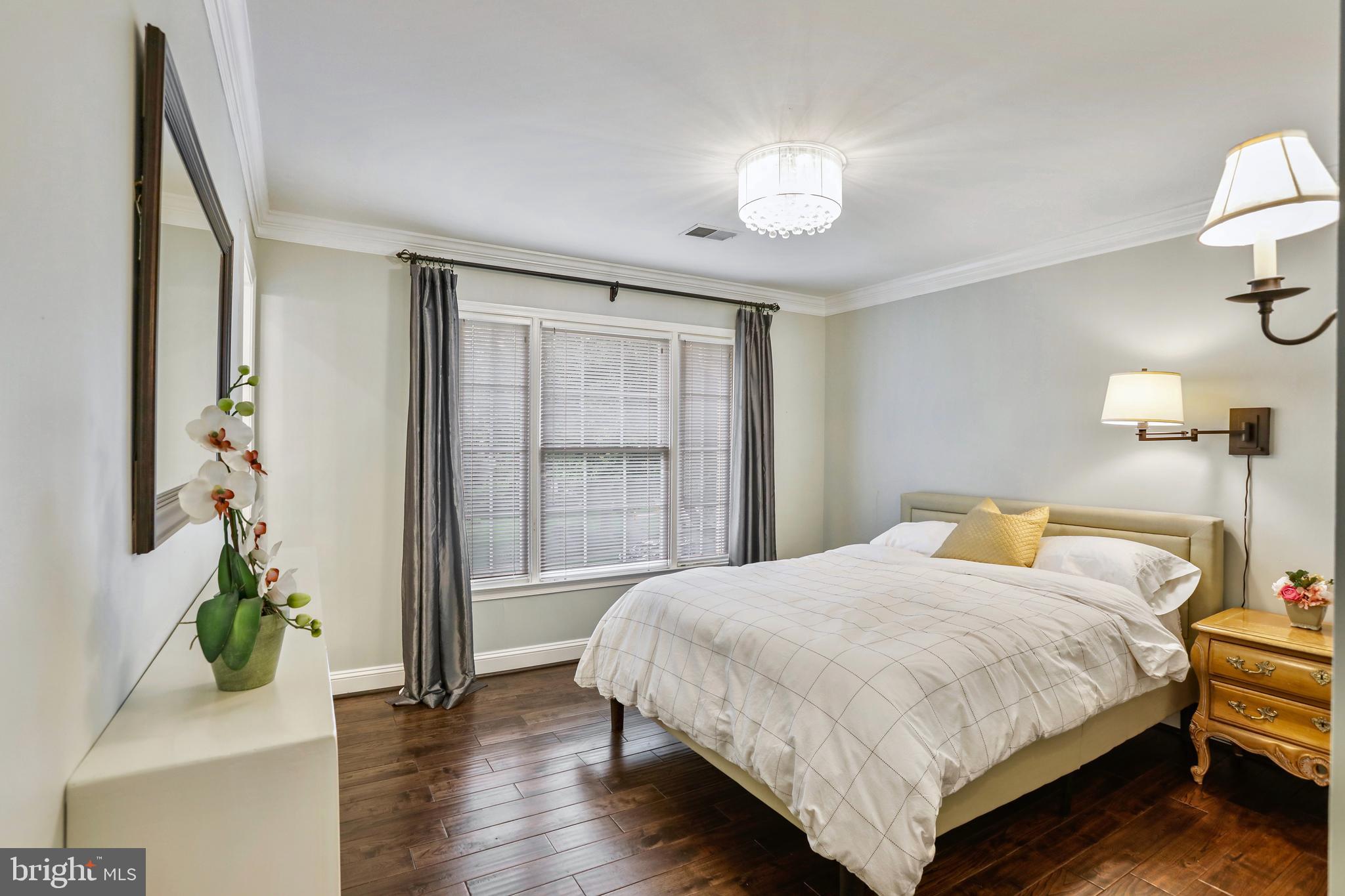 BARRINGTON - Residential