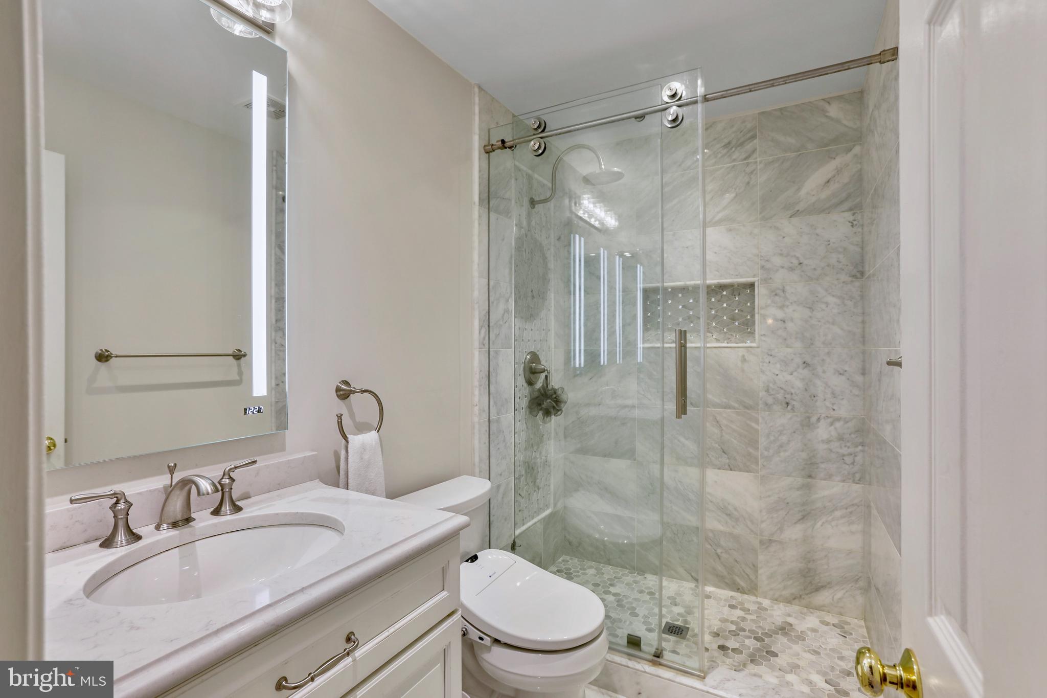 BARRINGTON - Residential