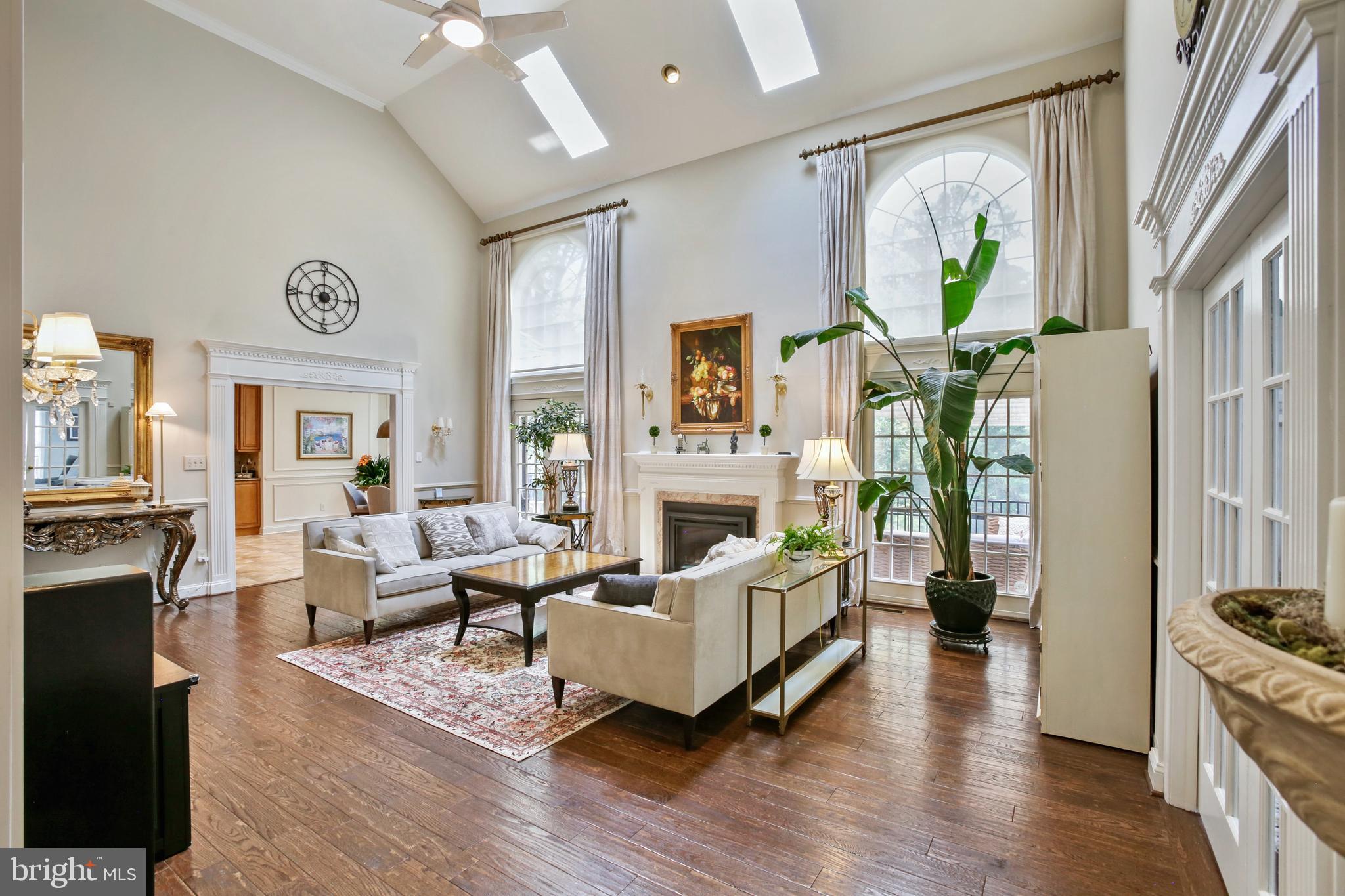 BARRINGTON - Residential