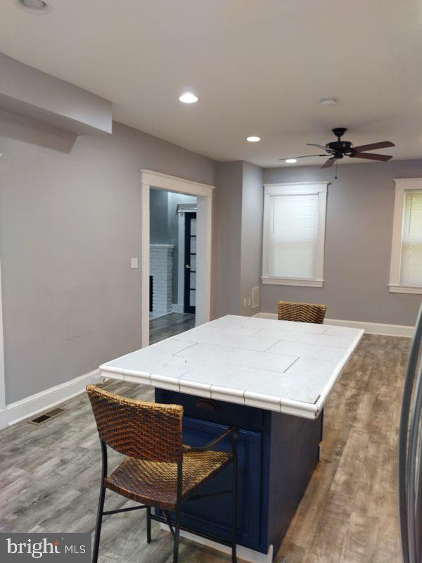 LARCHMONT - Residential