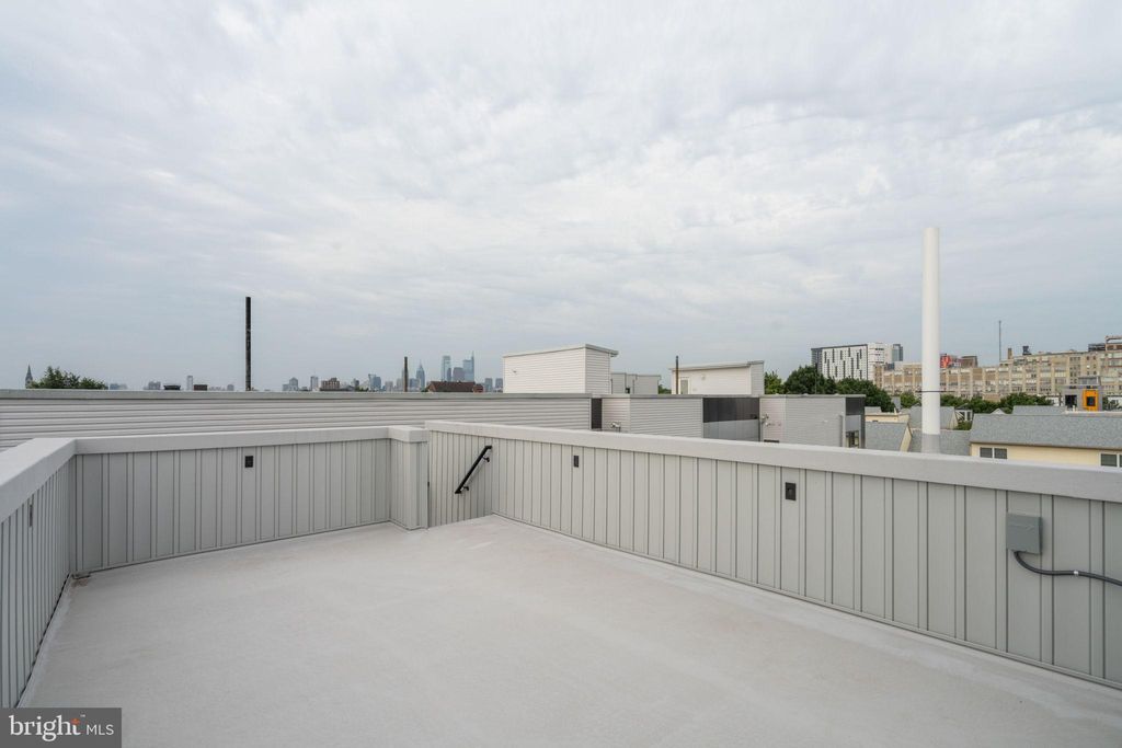 Photo of 528 W Berks Street #2, PHILADELPHIA, PA 19122 (MLS # PAPH2579526)