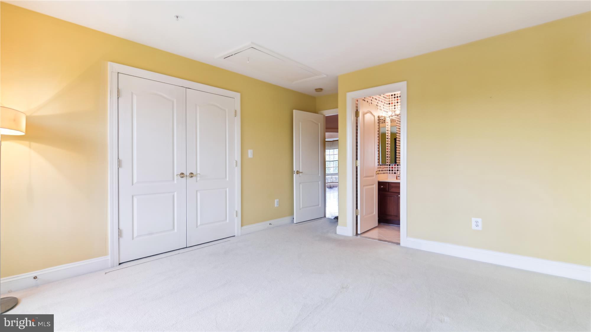 GREENHILLS FARM - Residential