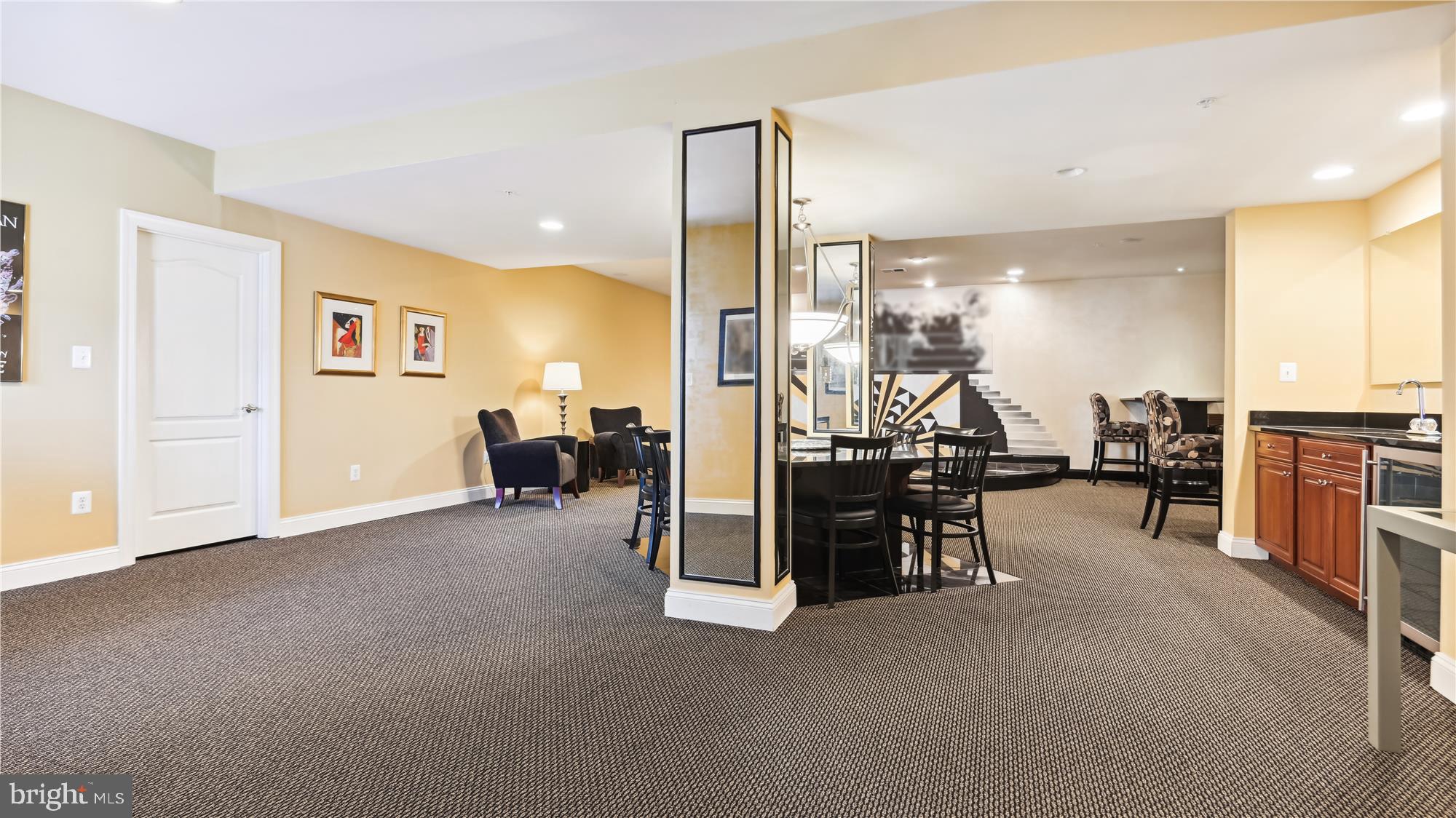 GREENHILLS FARM - Residential