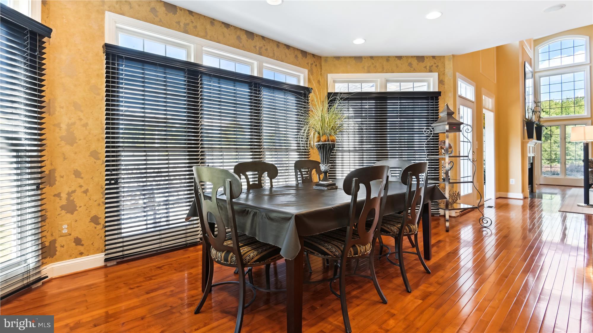 GREENHILLS FARM - Residential