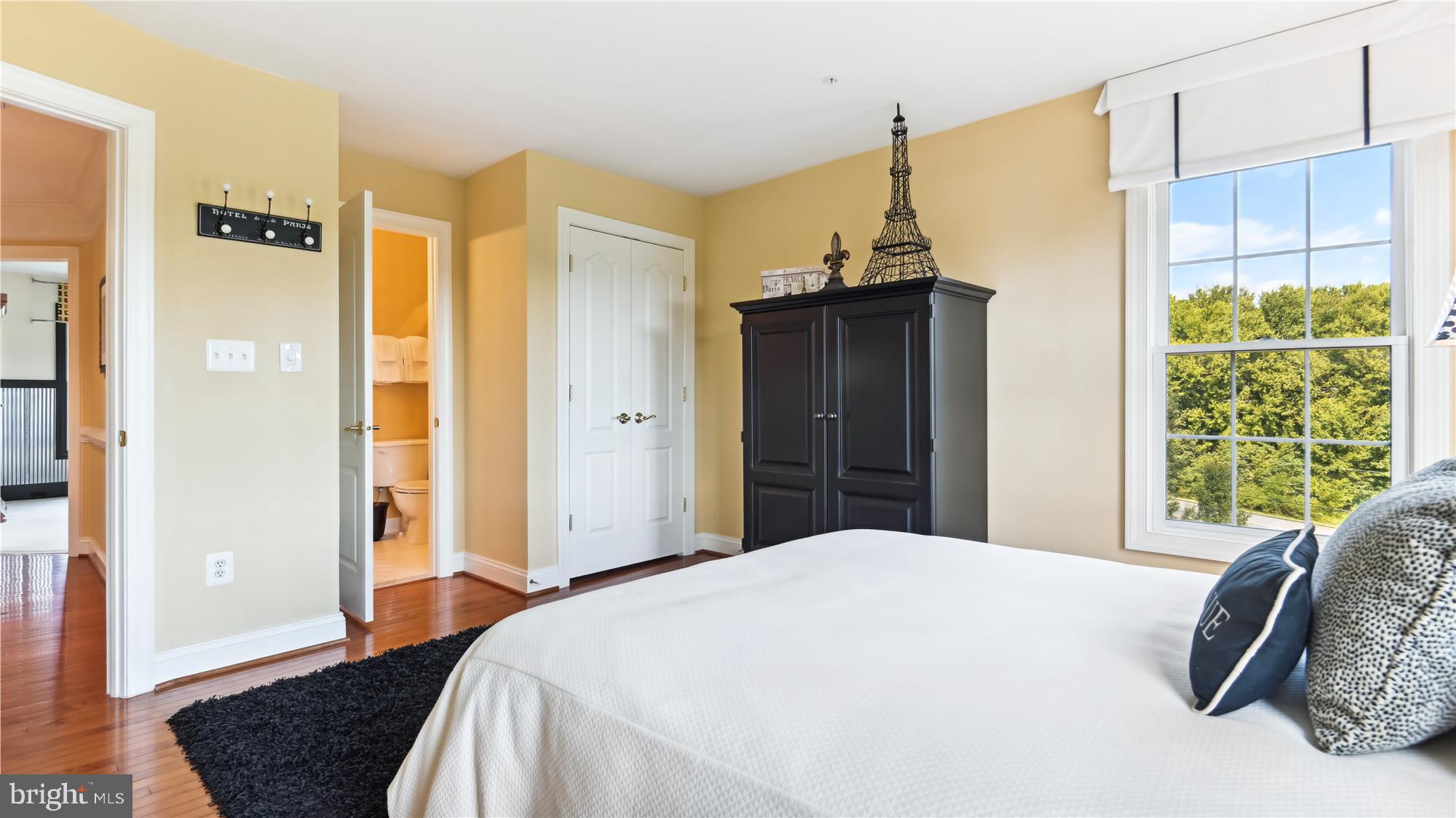 GREENHILLS FARM - Residential