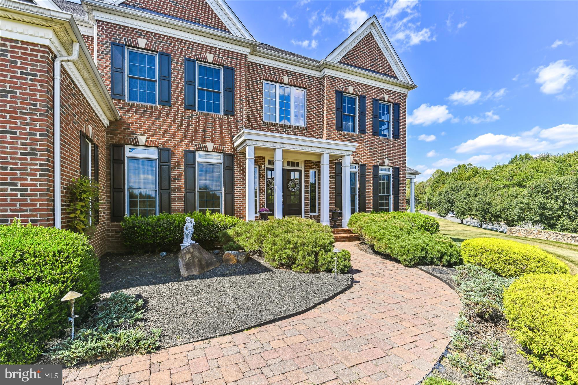 GREENHILLS FARM - Residential