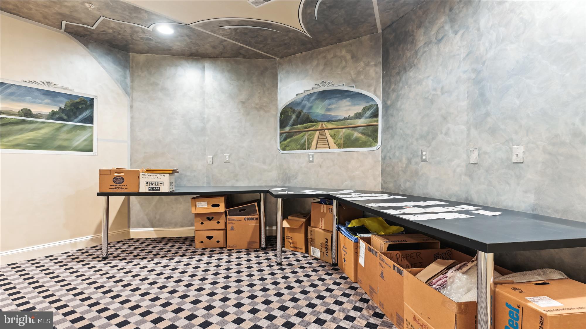 GREENHILLS FARM - Residential