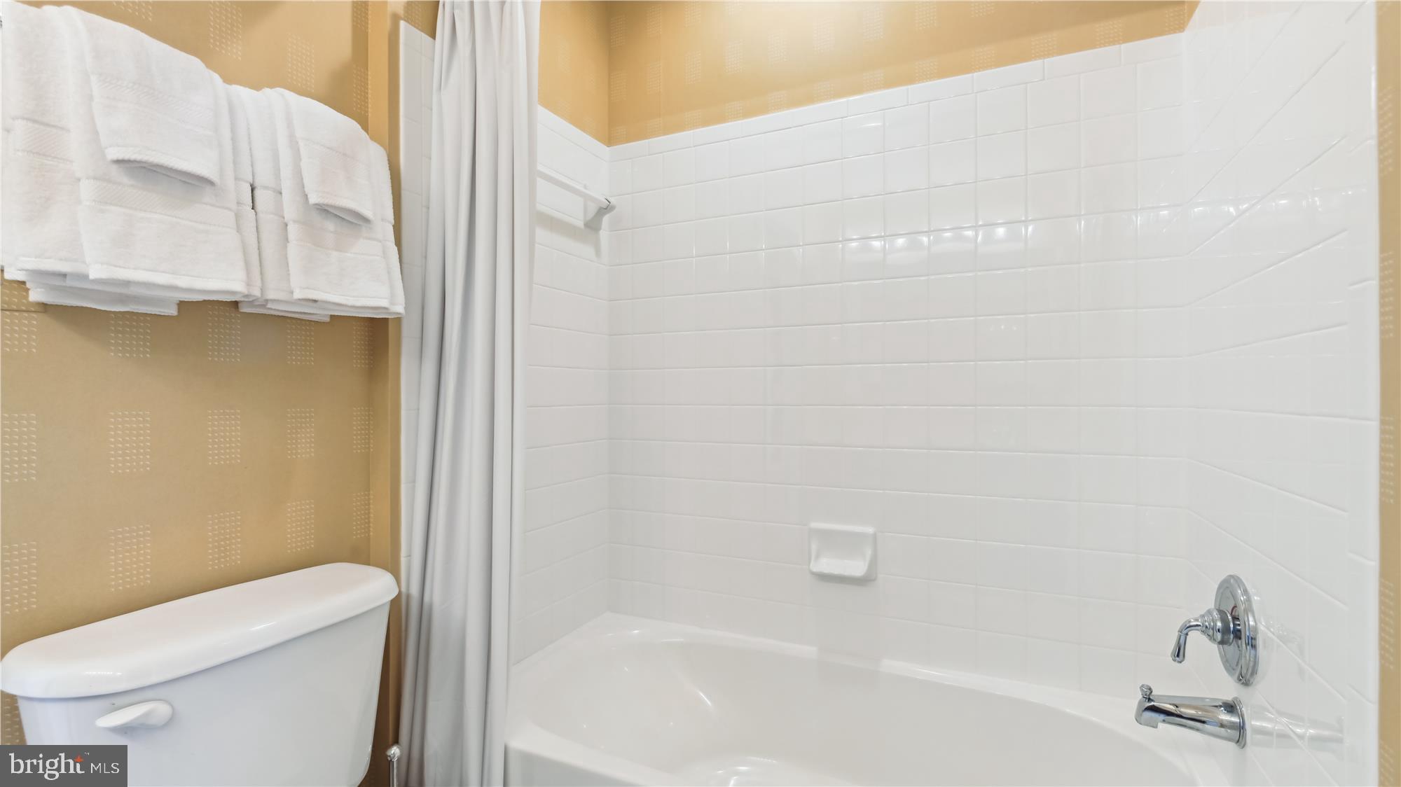 GREENHILLS FARM - Residential