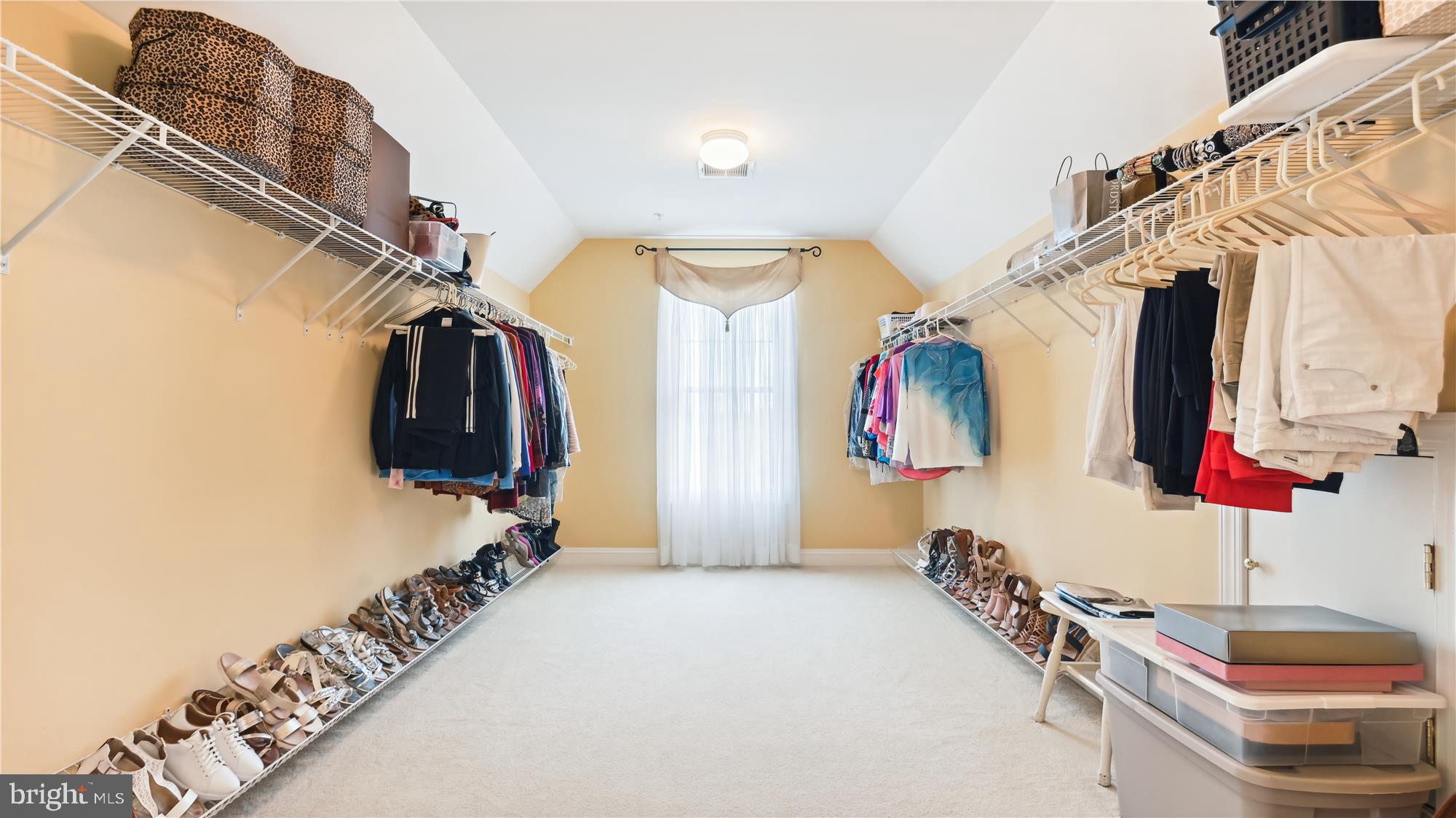 GREENHILLS FARM - Residential