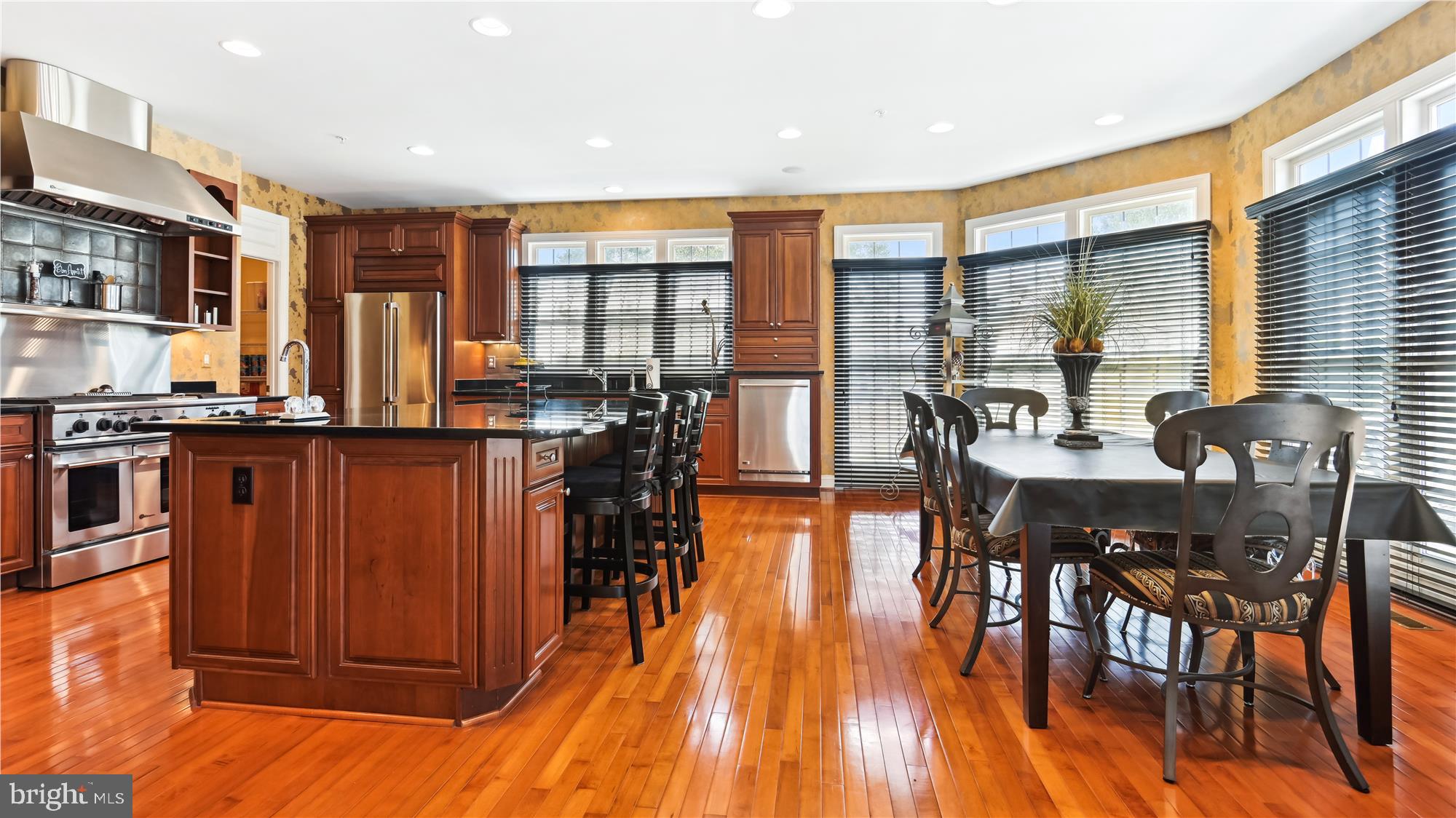 GREENHILLS FARM - Residential