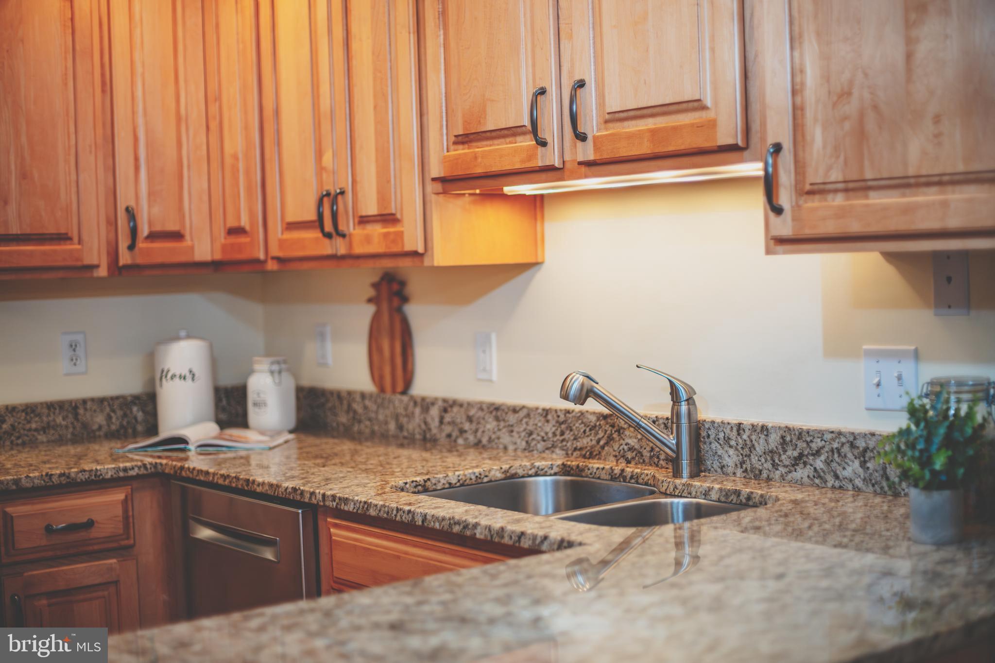 LAKEWOOD HILLS - Residential