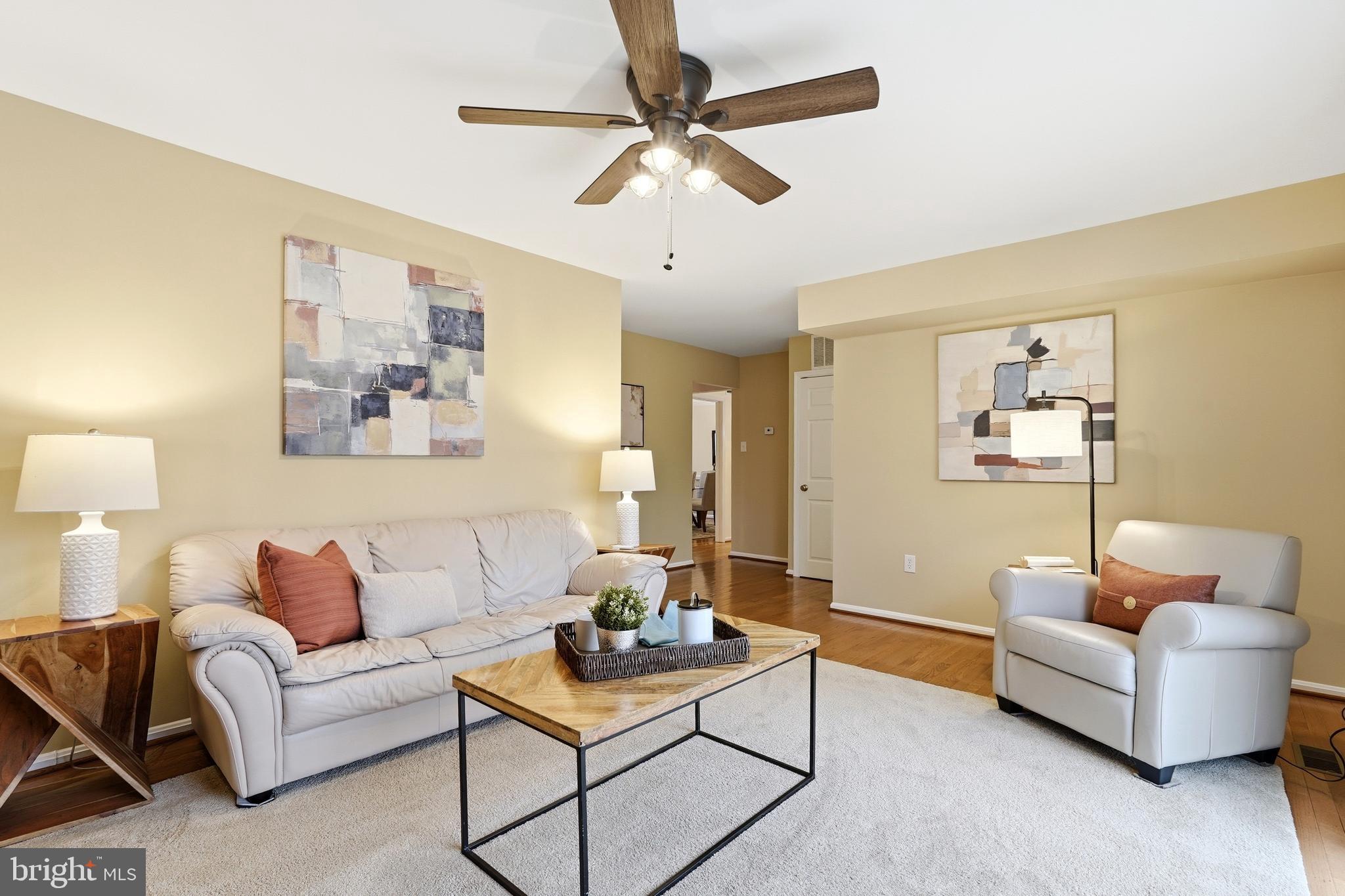 LAKEWOOD HILLS - Residential