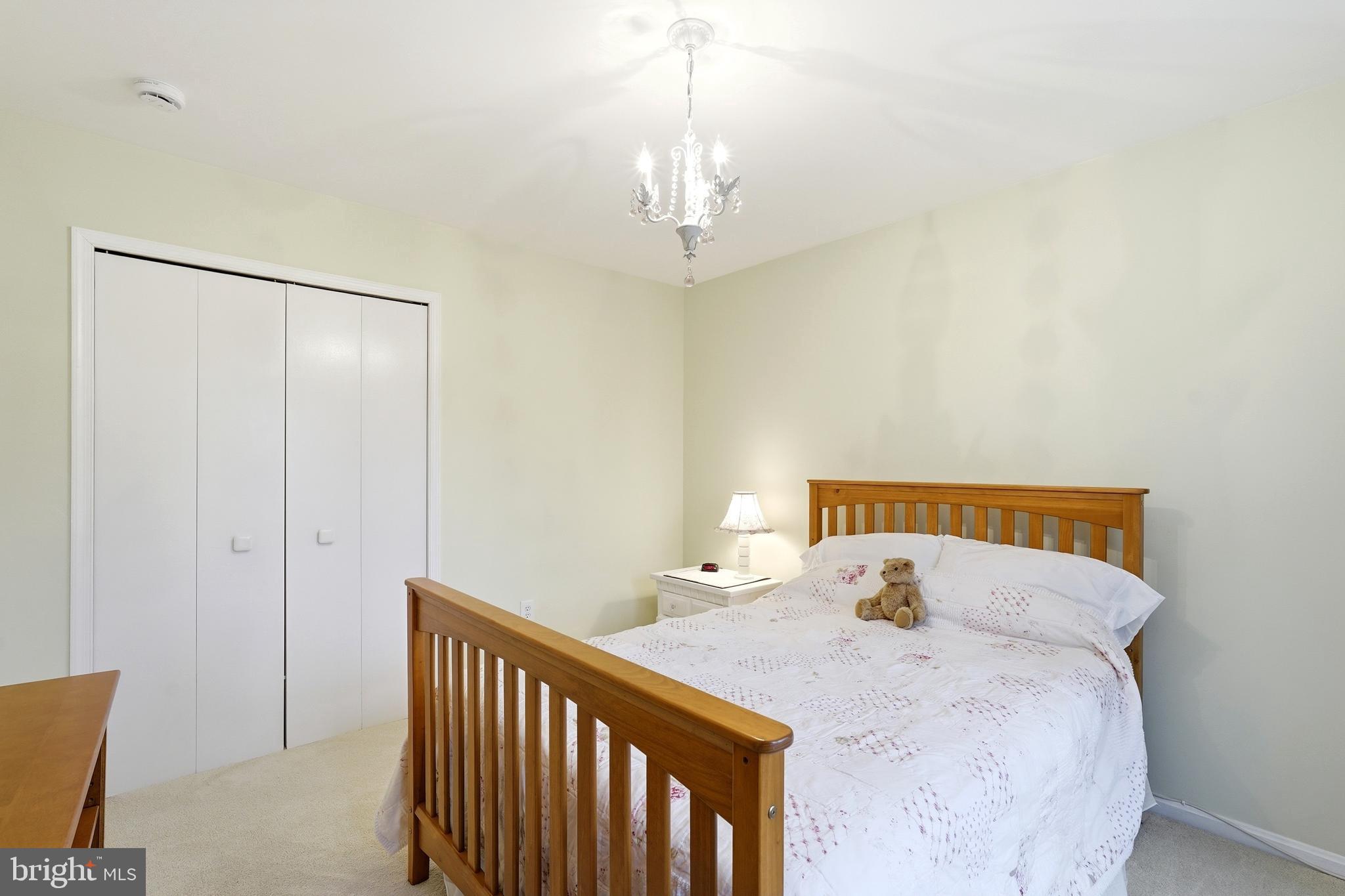 LAKEWOOD HILLS - Residential