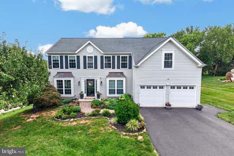 Homes For Sale - 5009 Swan Drive<br/> PHOENIXVILLE, PA 19460