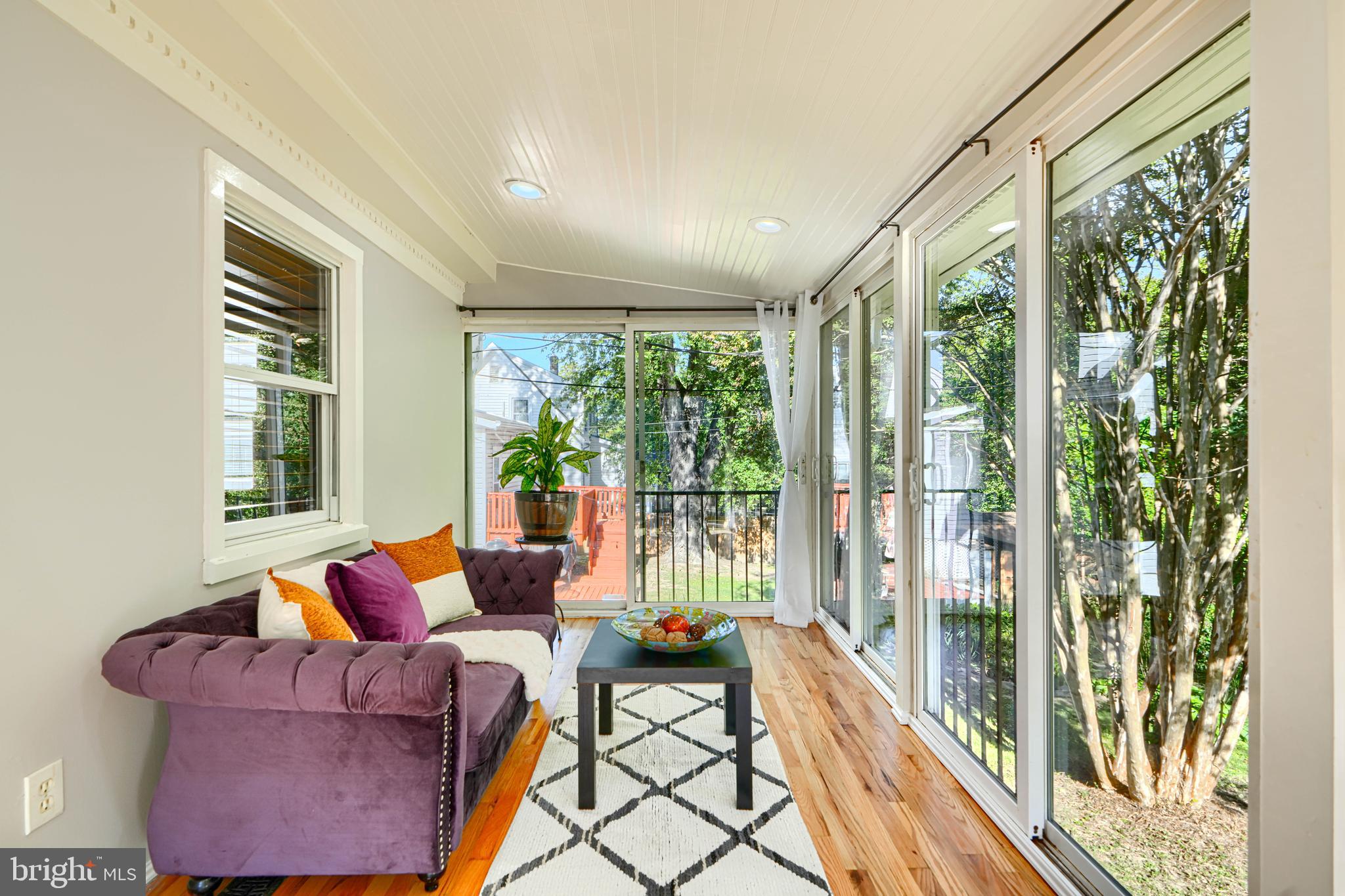 MORAVIA PARK - Residential
