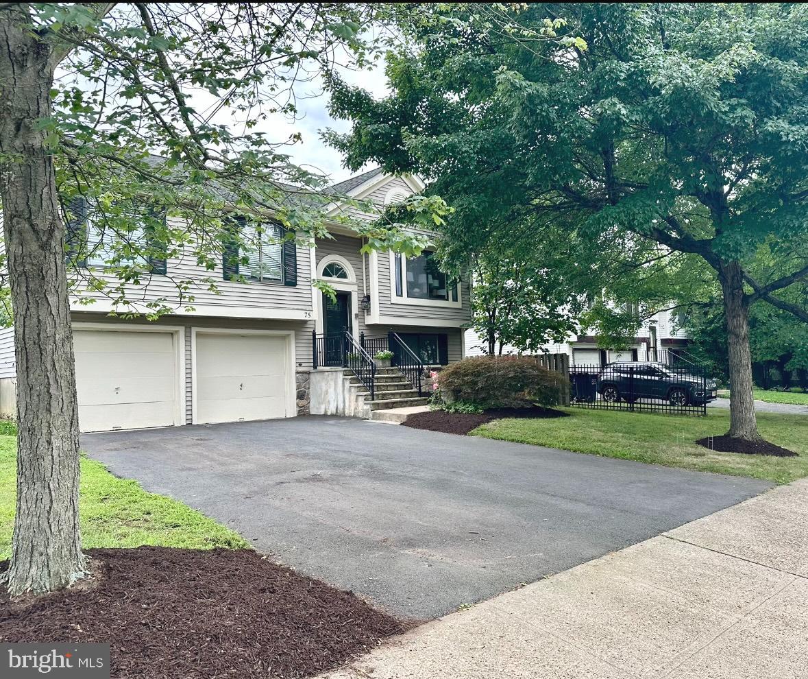 75 LAWN PARK AVENUE