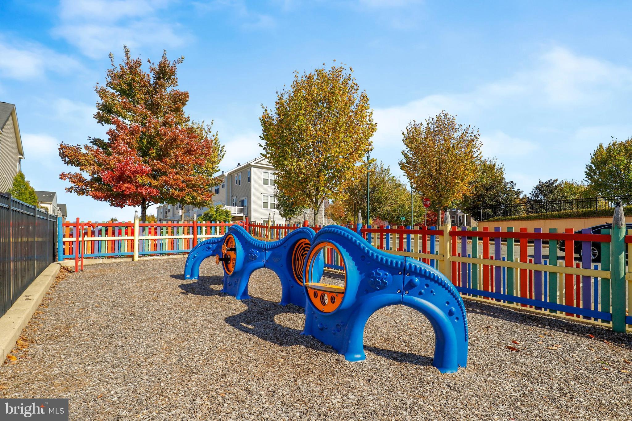 EMBREY MILL - Residential