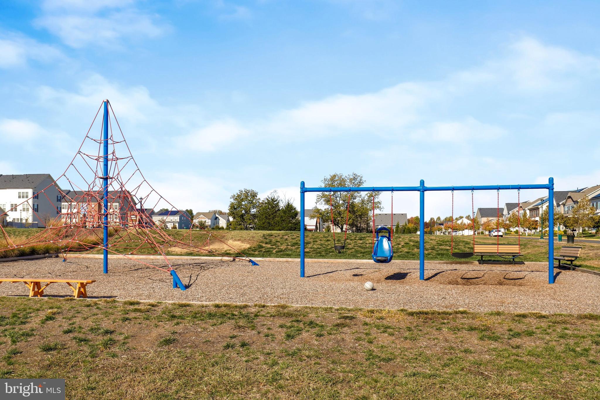 EMBREY MILL - Residential