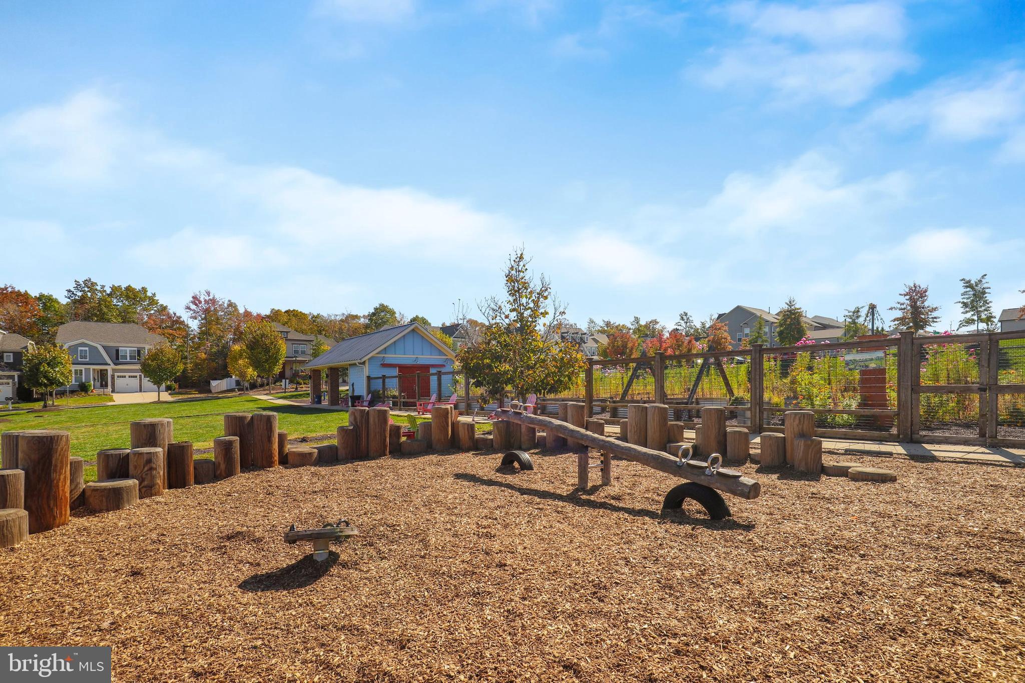 EMBREY MILL - Residential