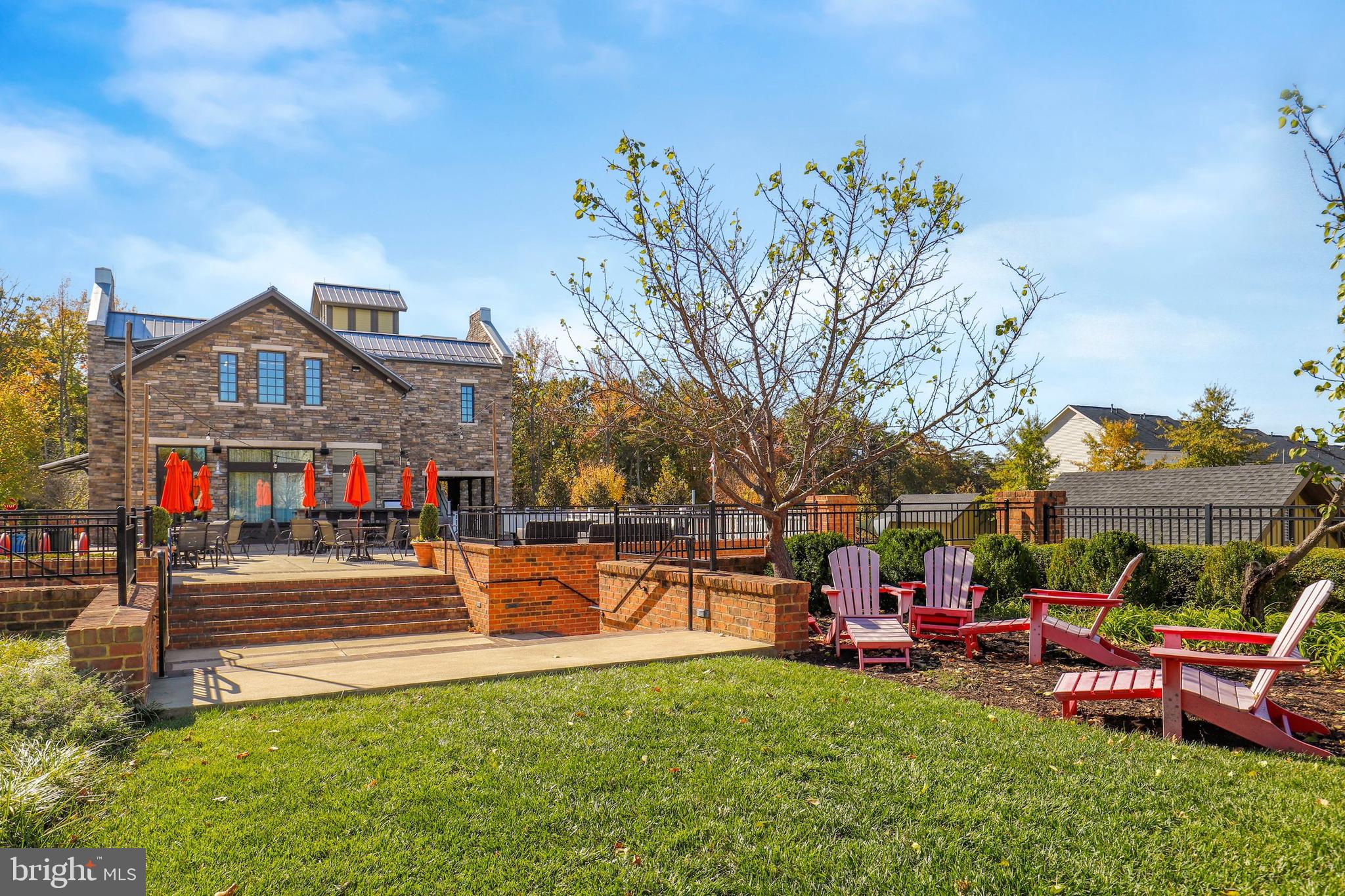 EMBREY MILL - Residential