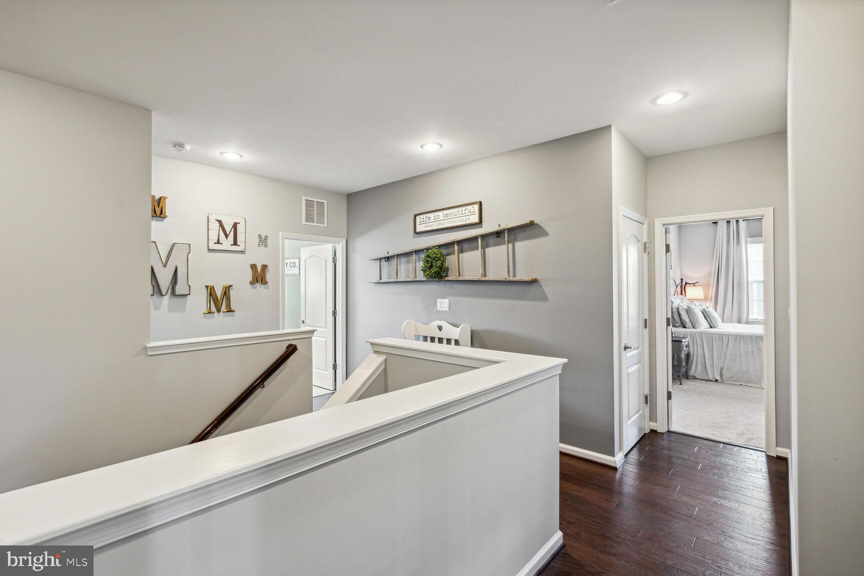 EMBREY MILL - Residential