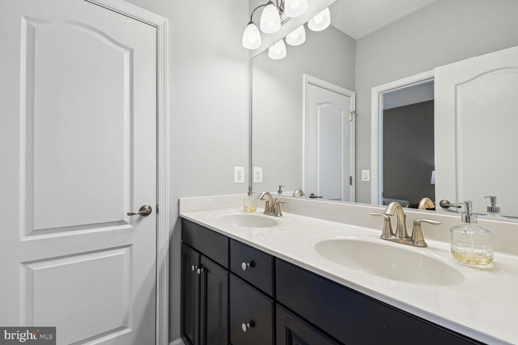 EMBREY MILL - Residential