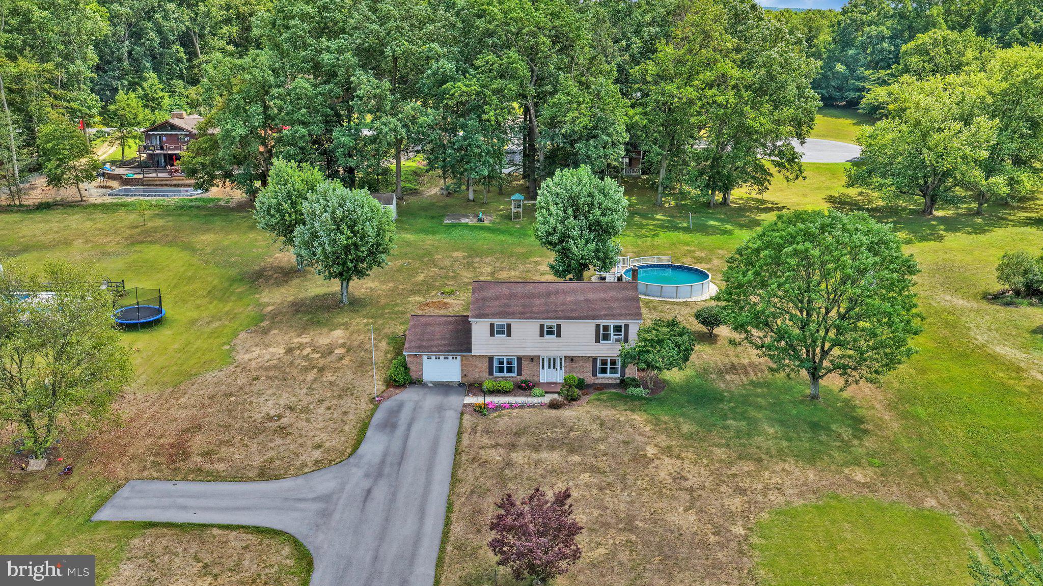17 TERRACE HILL ROAD