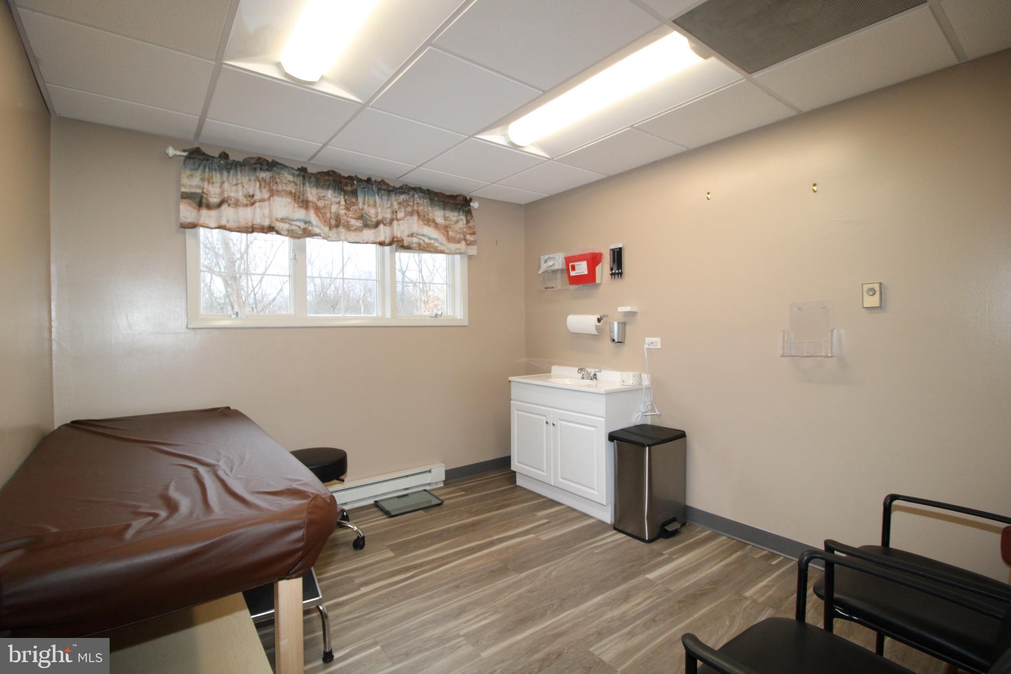 HAGERSTOWN - Commercial Lease