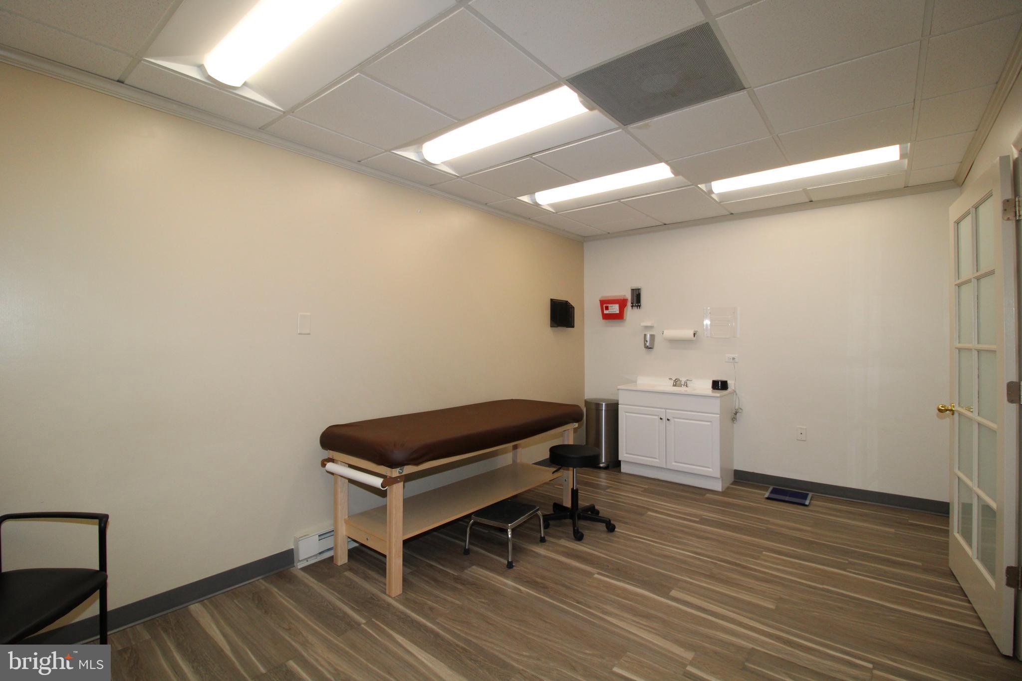 HAGERSTOWN - Commercial Lease