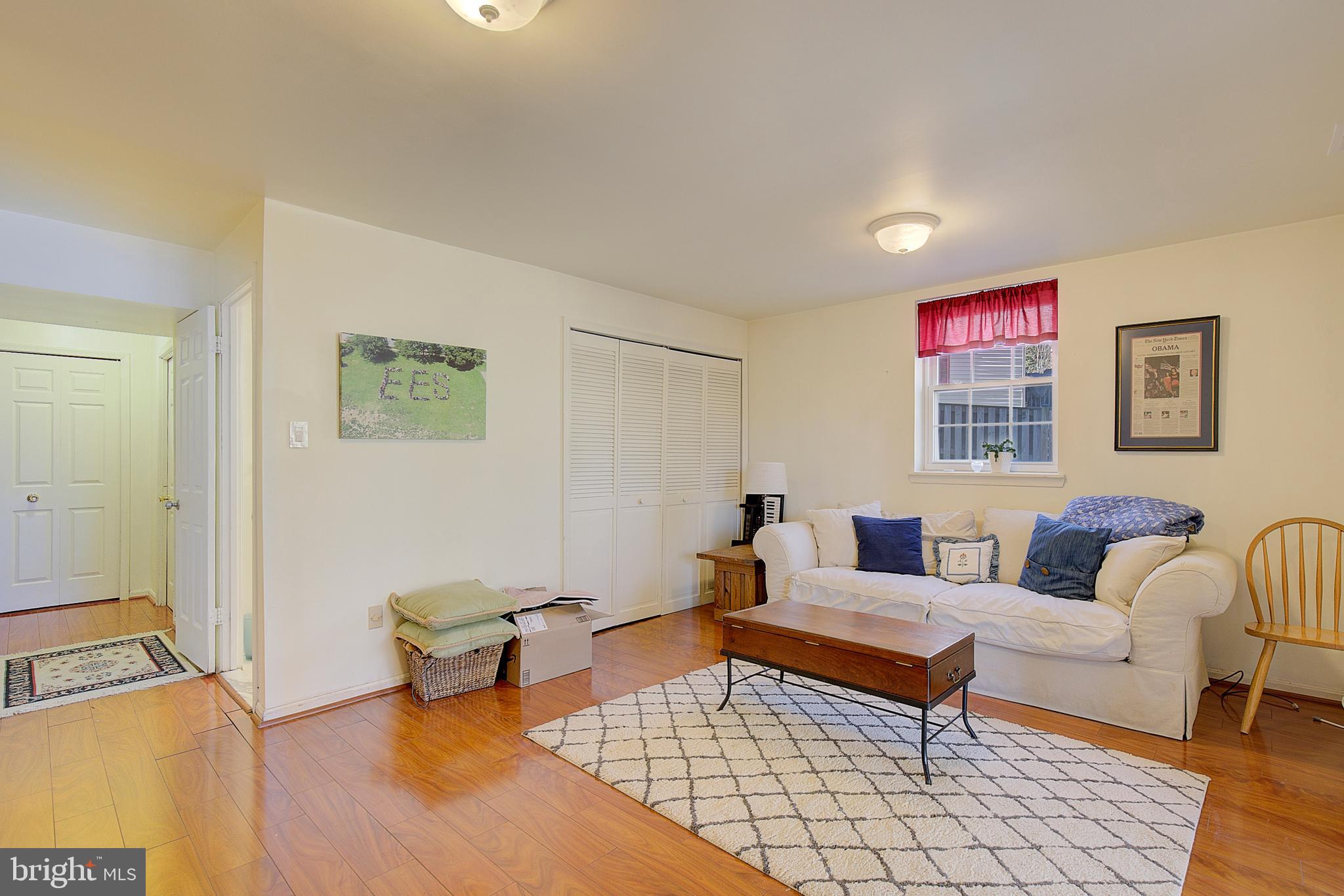 MARINERS POINT - Residential