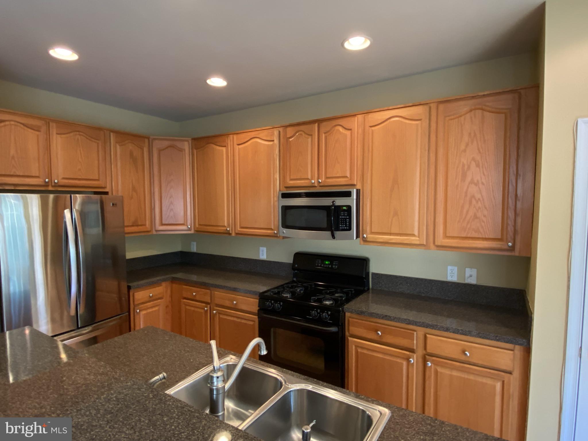 GUNSTON HILL - Residential