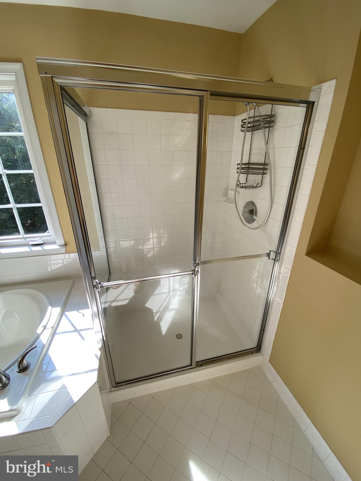 GUNSTON HILL - Residential