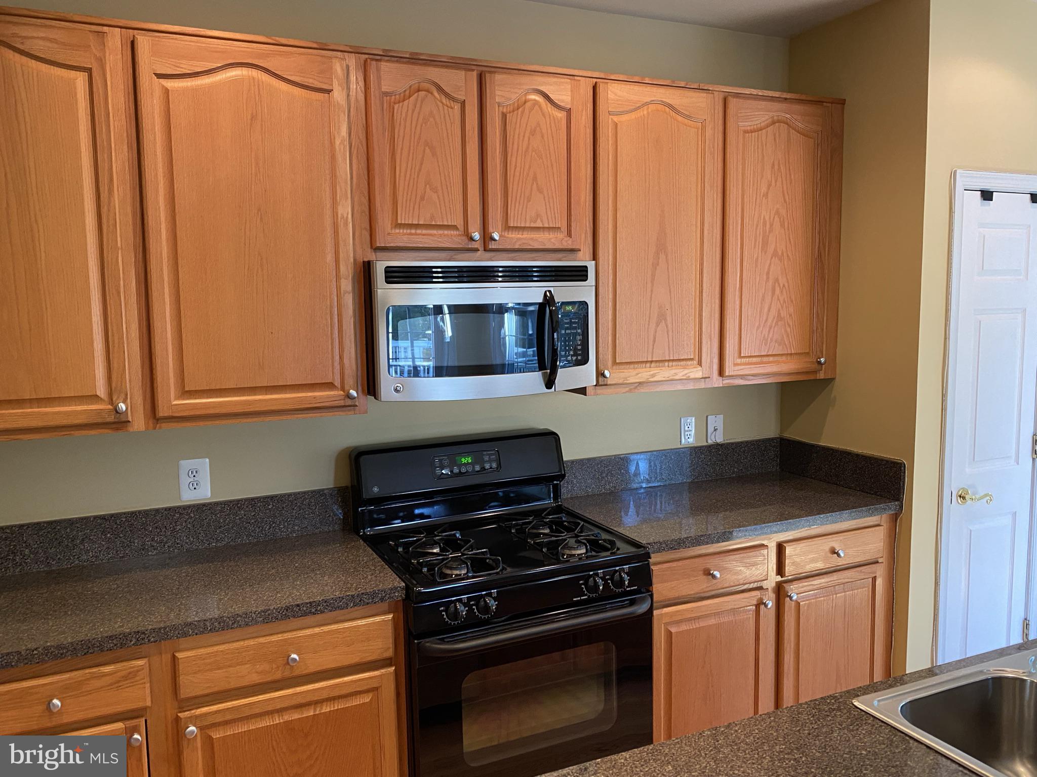 GUNSTON HILL - Residential