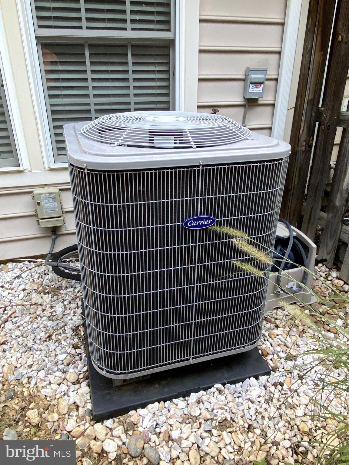 GUNSTON HILL - Residential