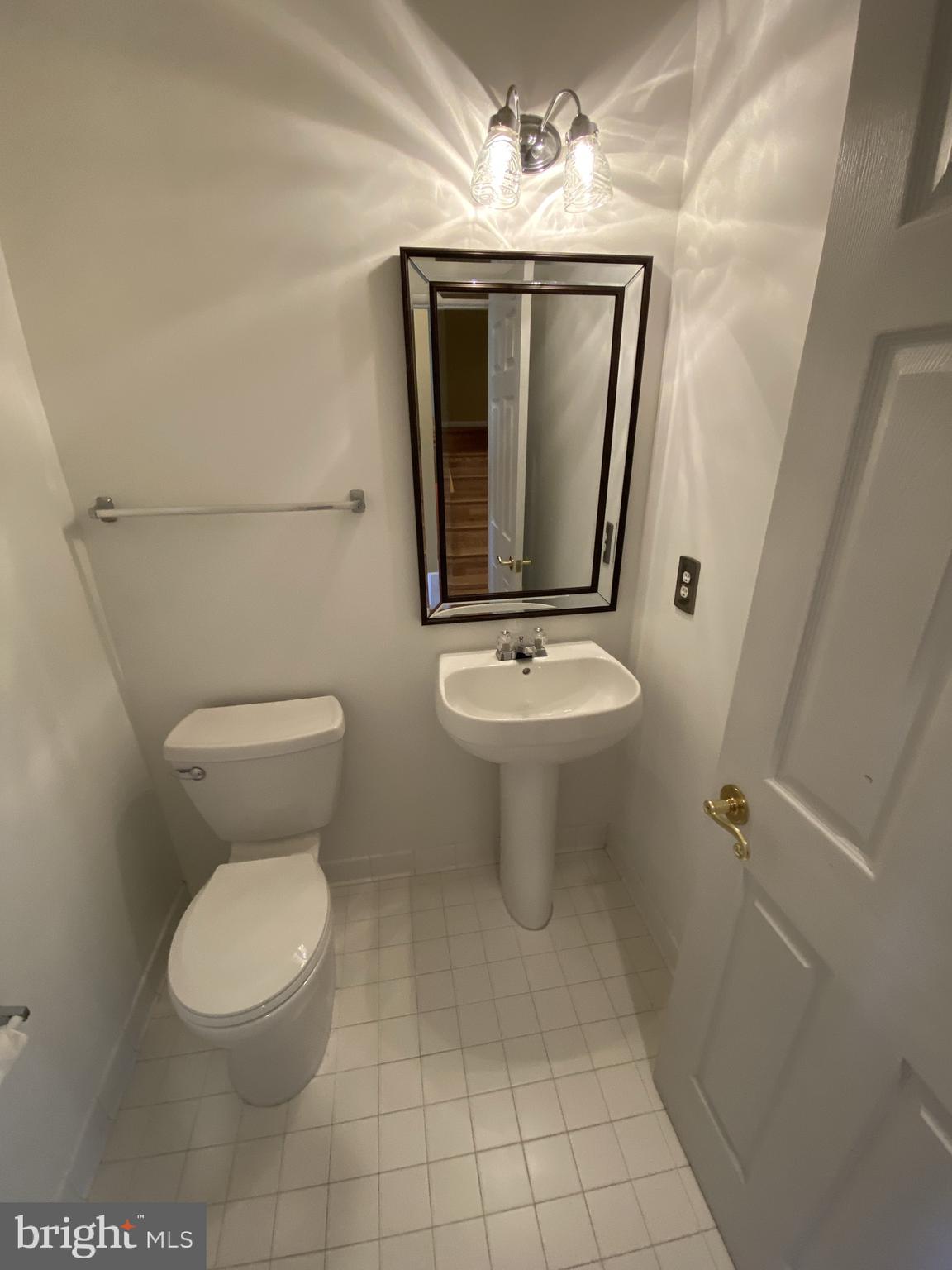 GUNSTON HILL - Residential