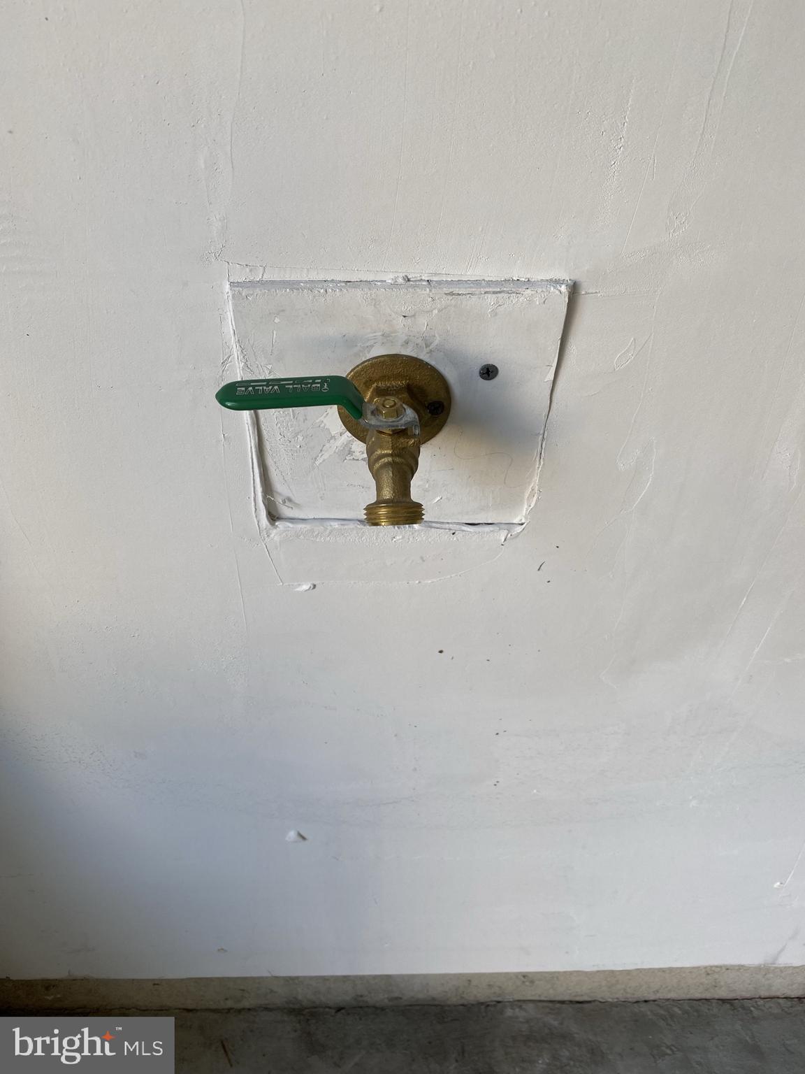 GUNSTON HILL - Residential