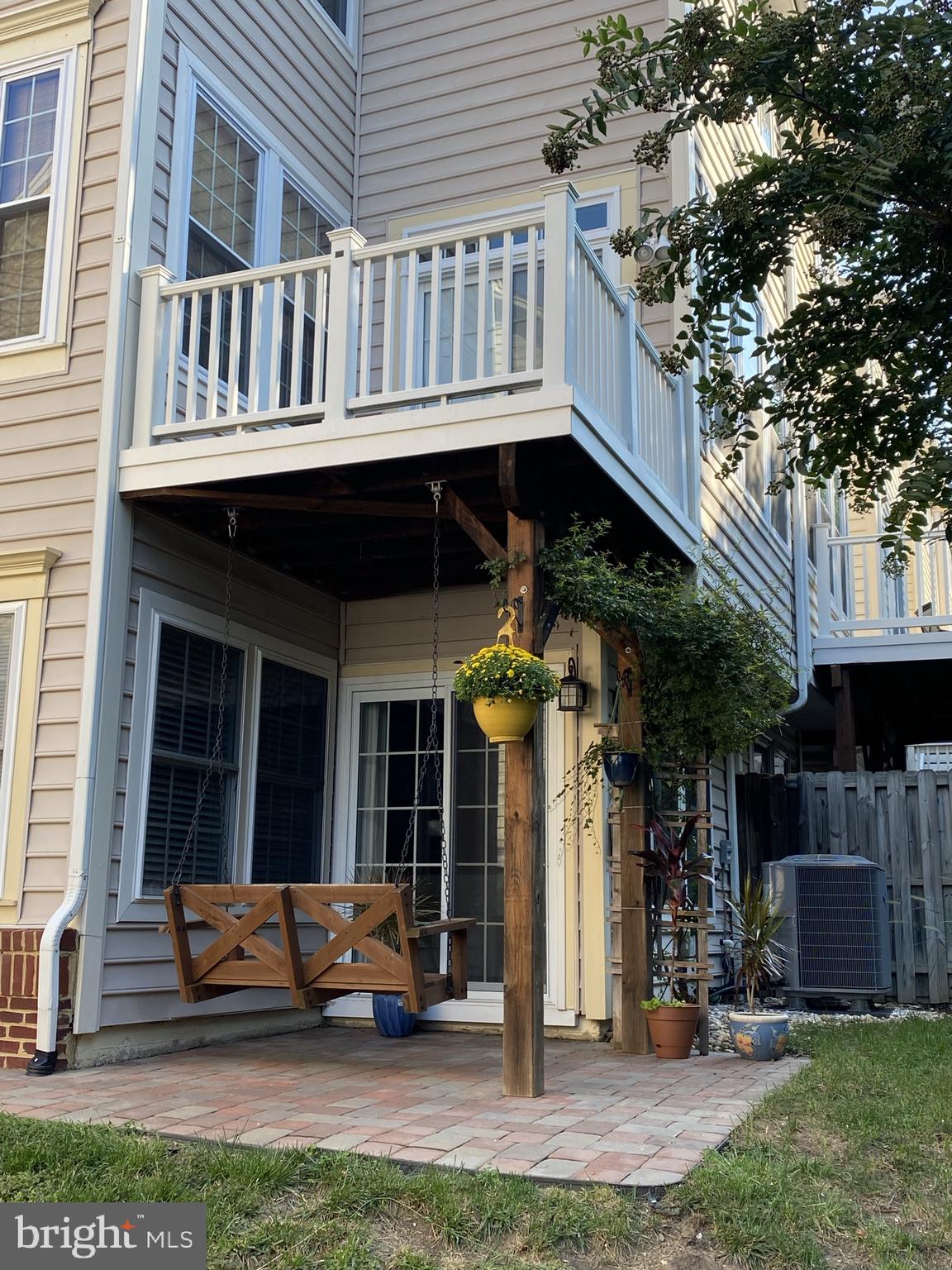 GUNSTON HILL - Residential