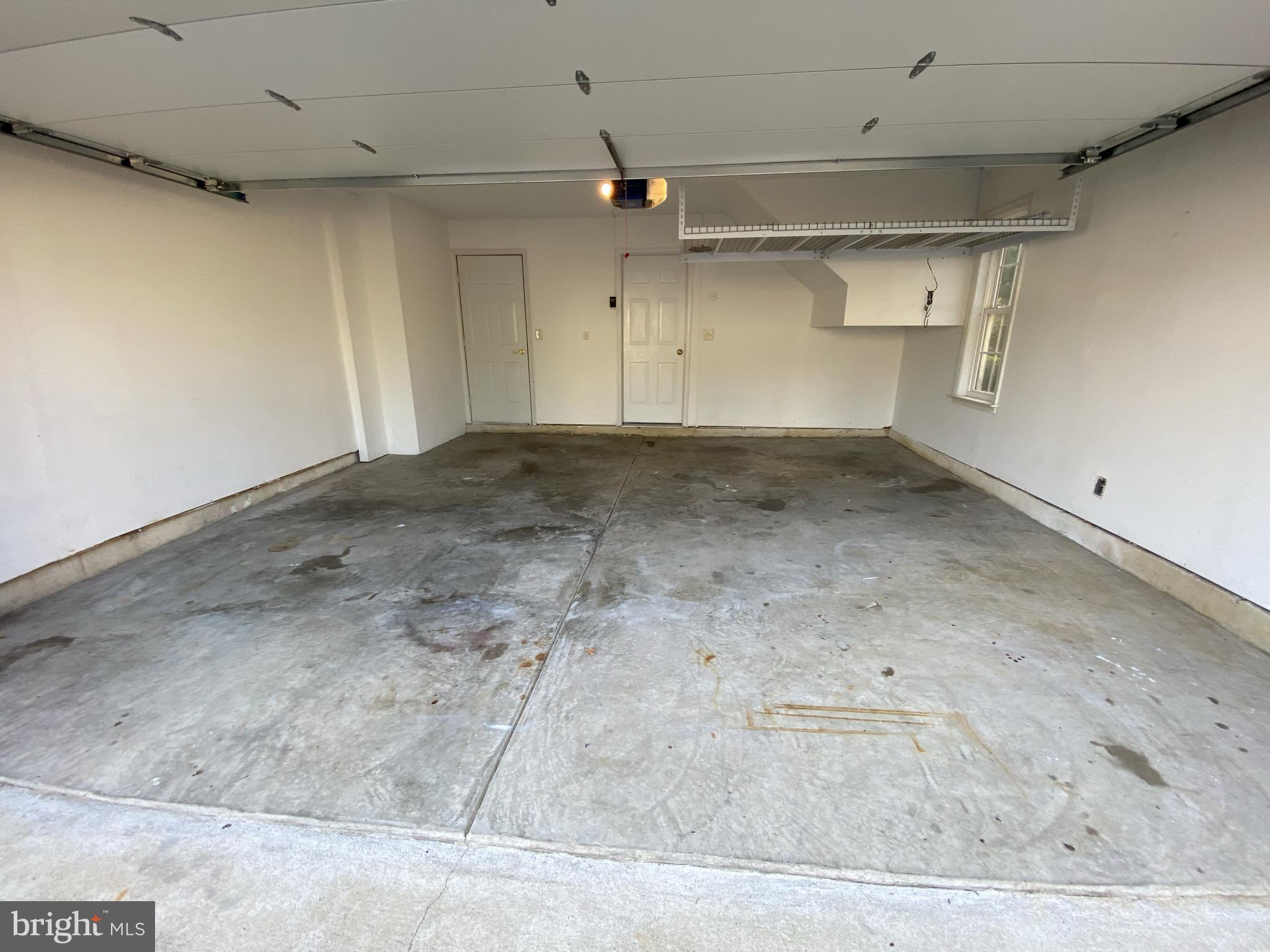 GUNSTON HILL - Residential